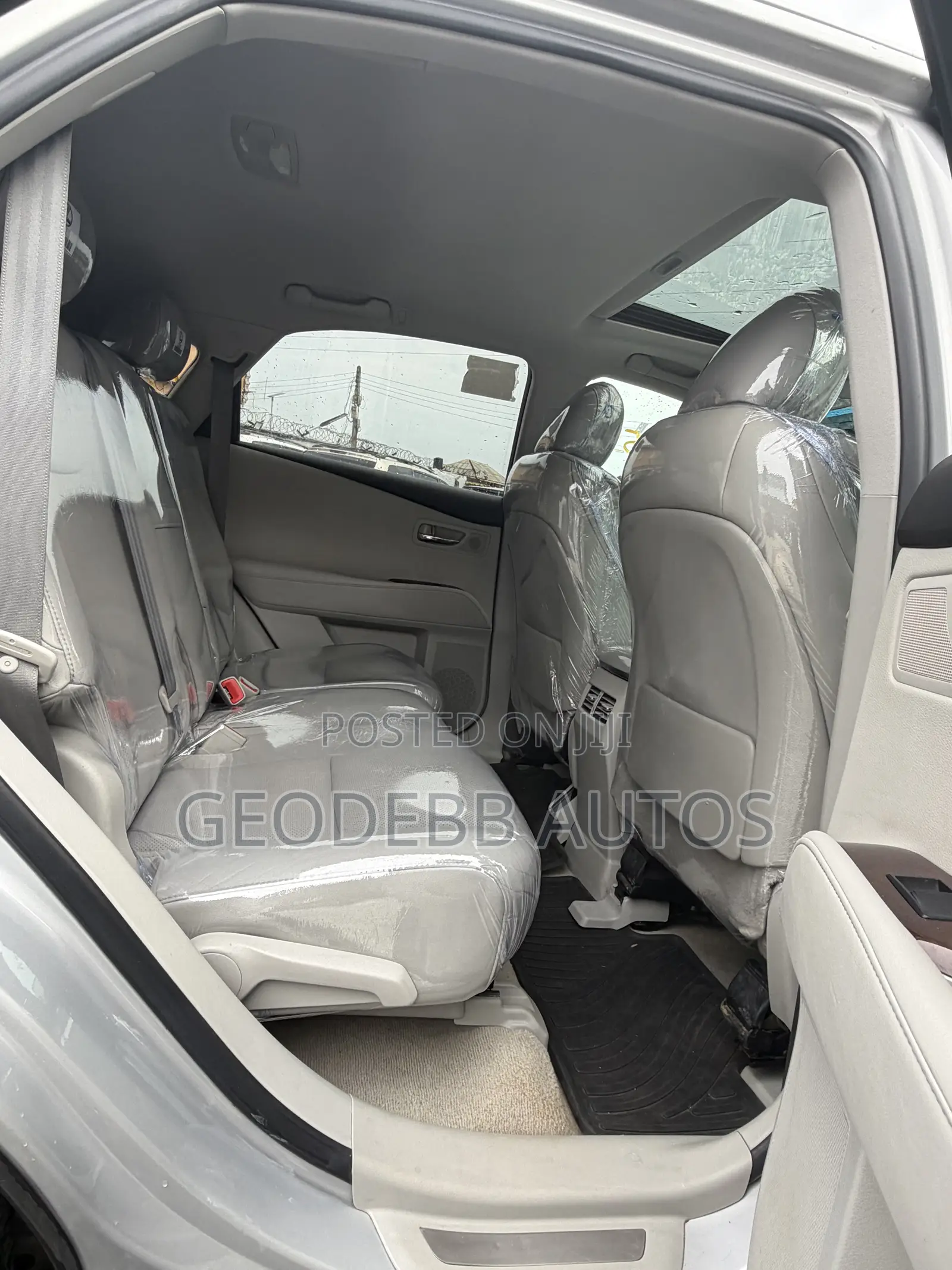 Lexus RX 2011 Silver