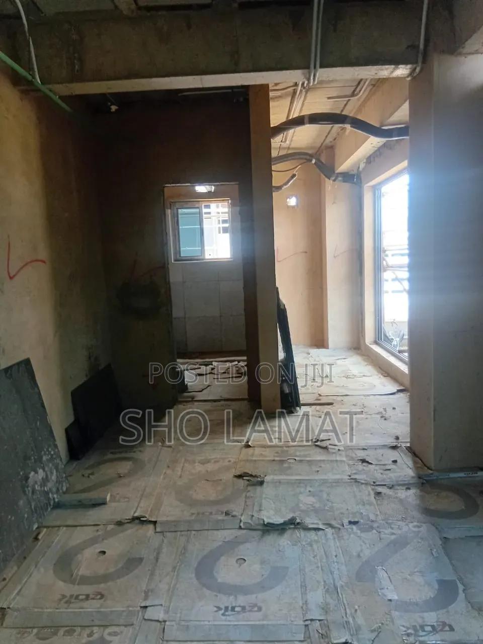 Studio Apartment in Adeola Hopewell for sale