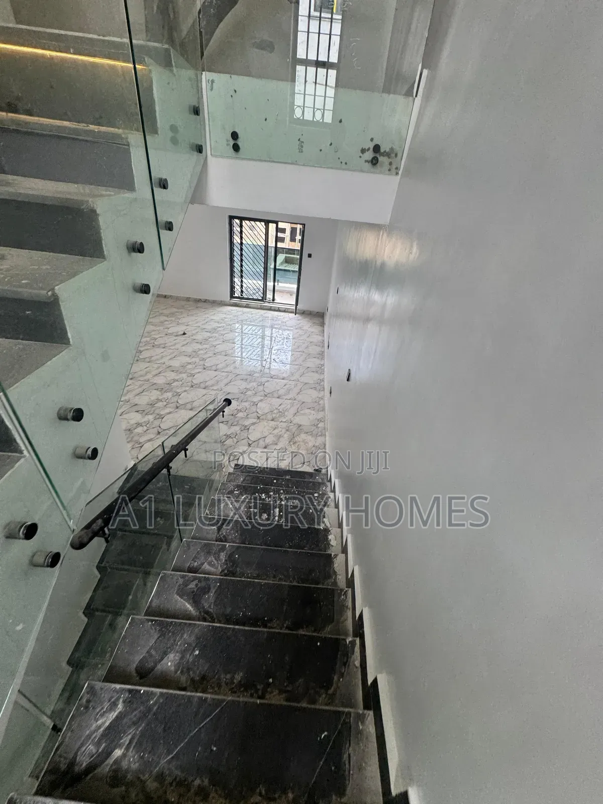 4bdrm Duplex in Life Camp for rent