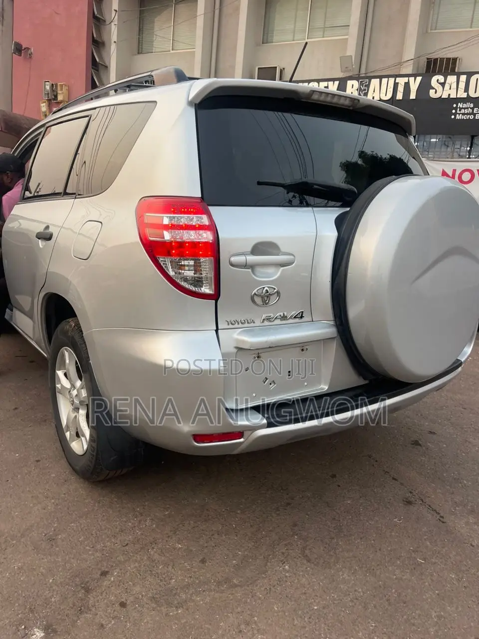 Toyota RAV4 2010 Silver