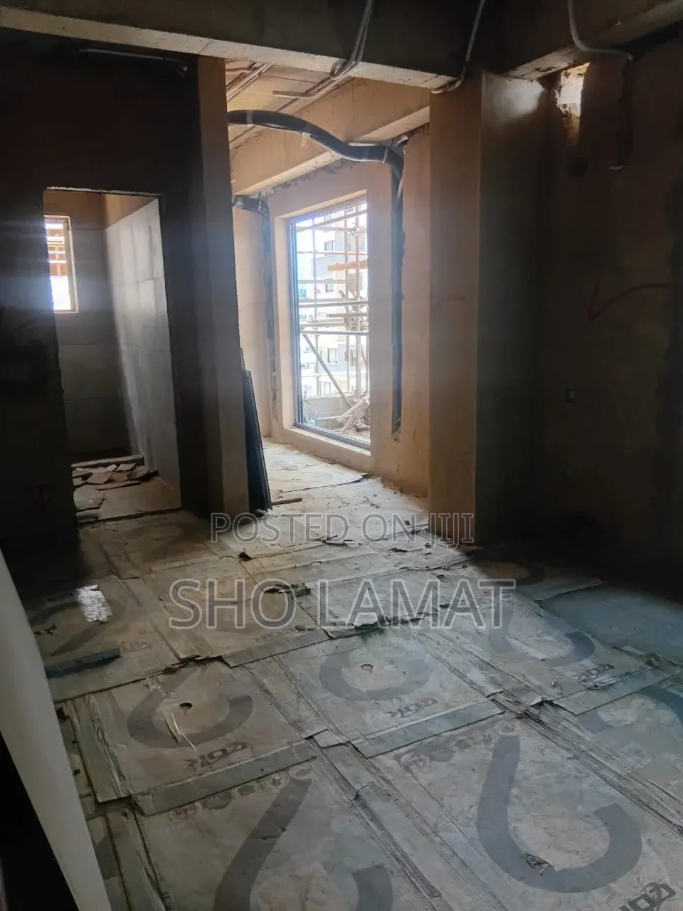 Studio Apartment in Adeola Hopewell for sale