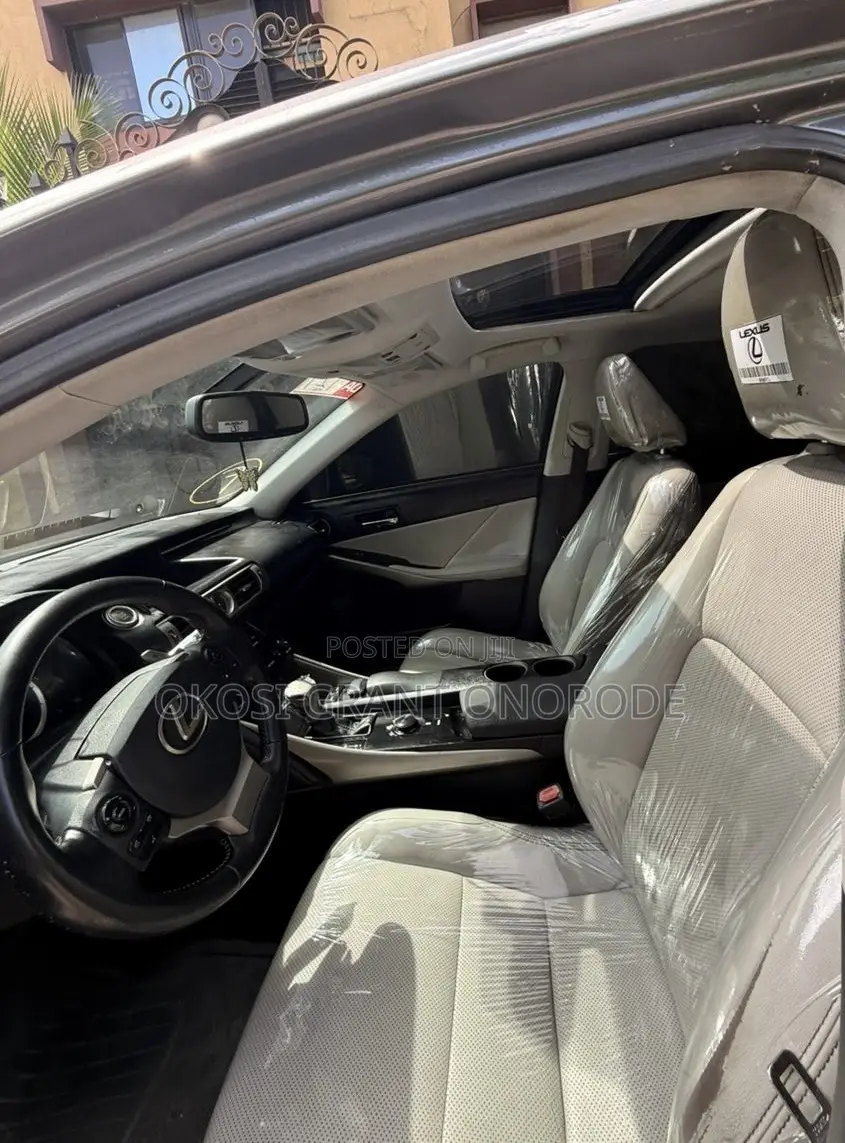 Lexus IS 250 4WD 2014 Gray