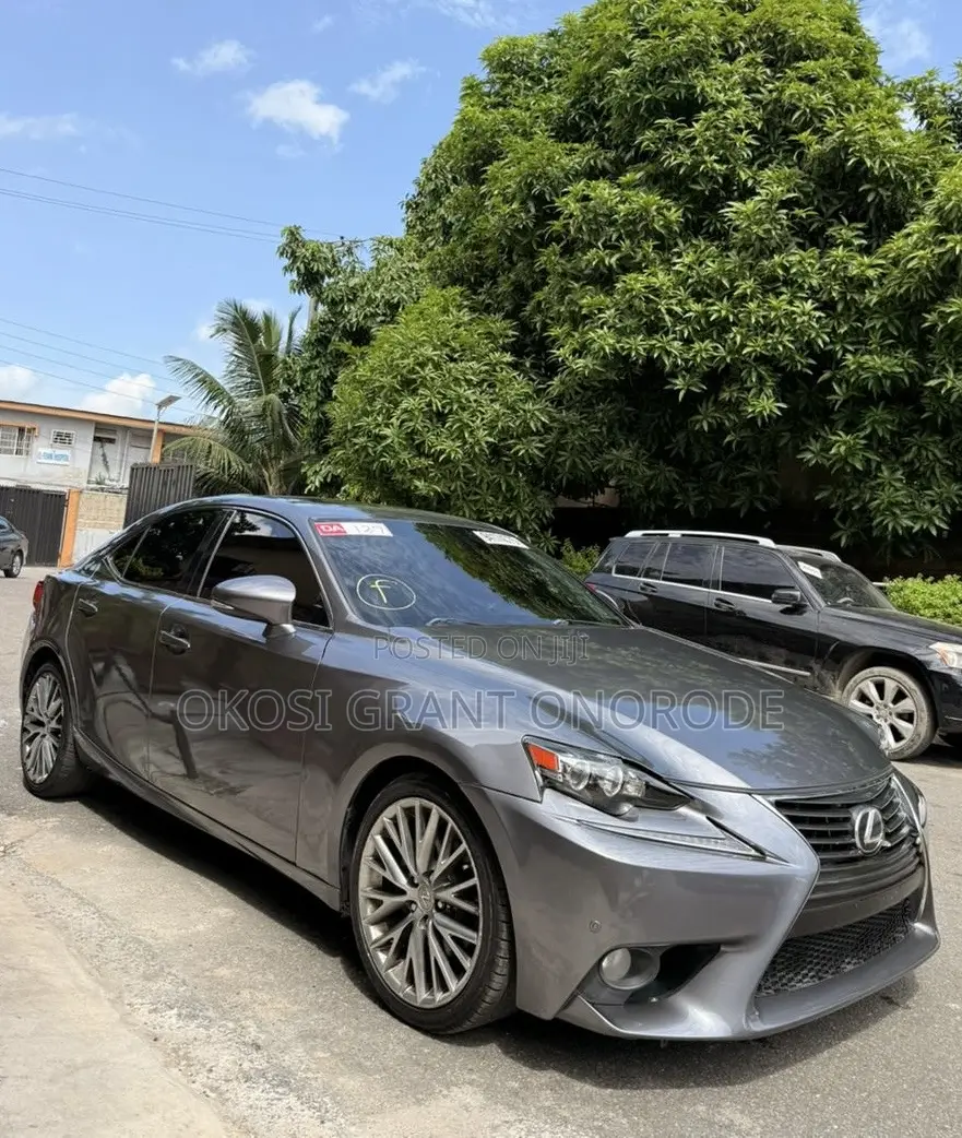 Lexus IS 250 4WD 2014 Gray