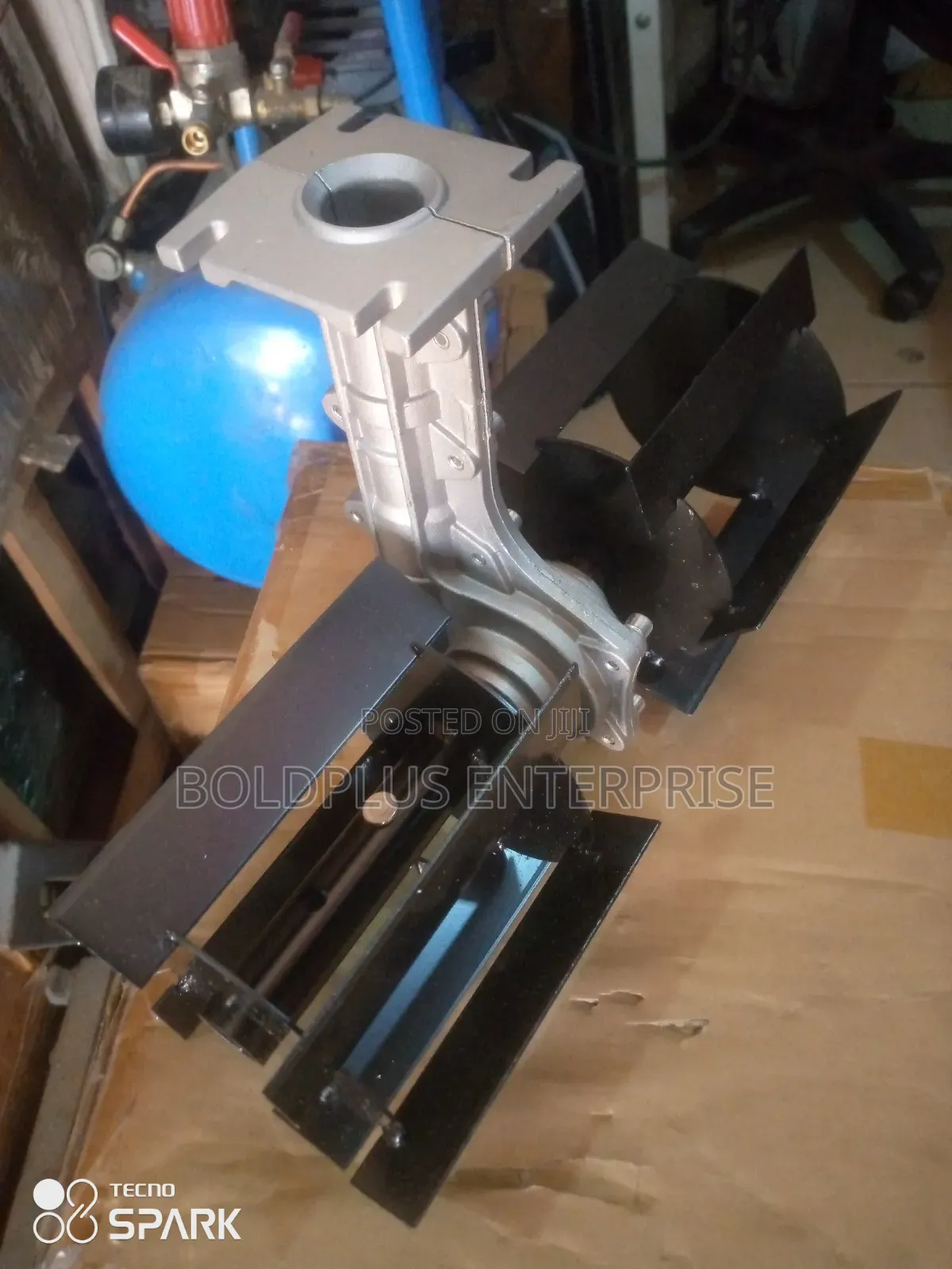 4 Stroke Bag Pack Brush Cutter Machine