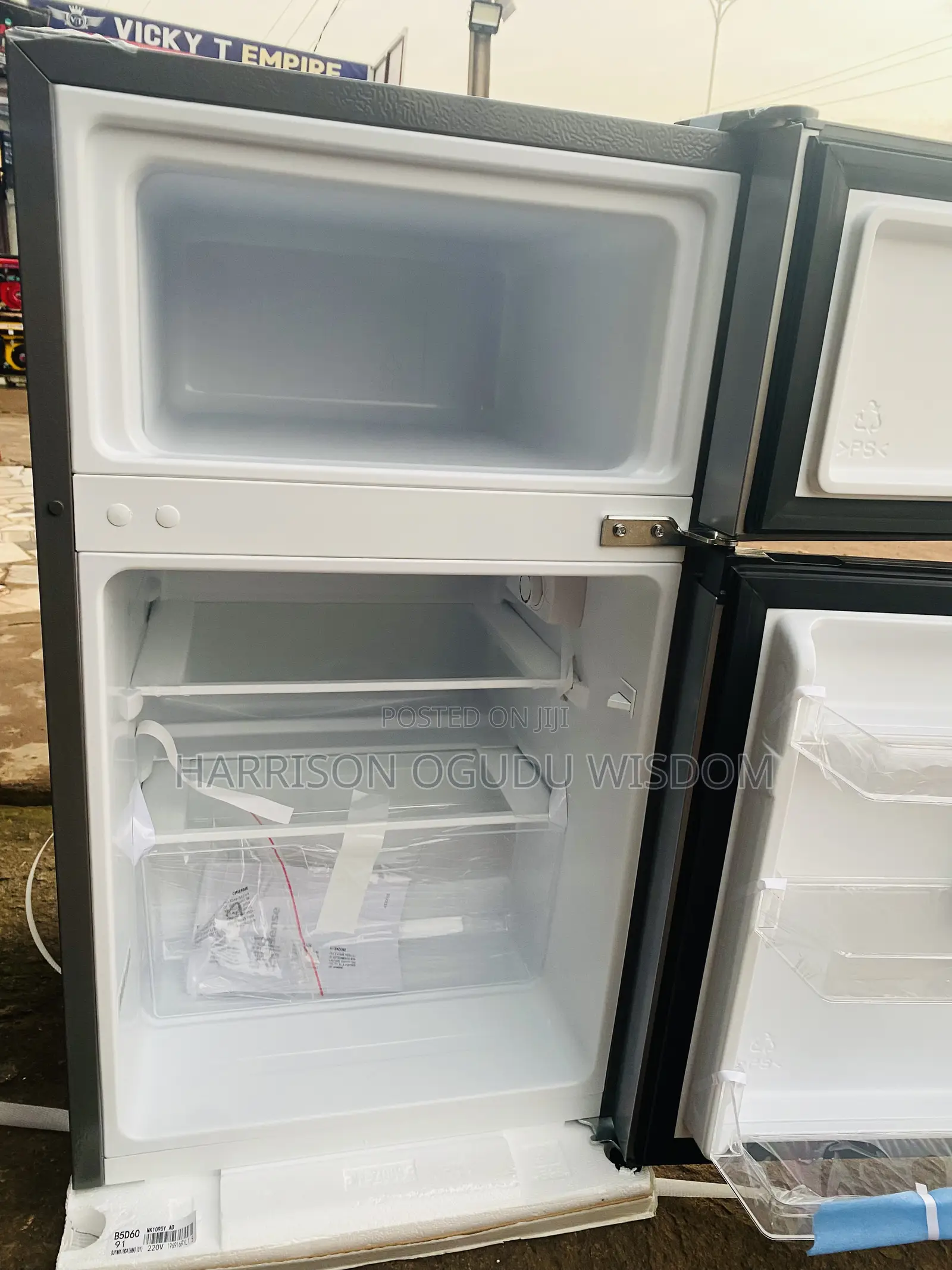 Hisense Double Door Table Top Refrigerator