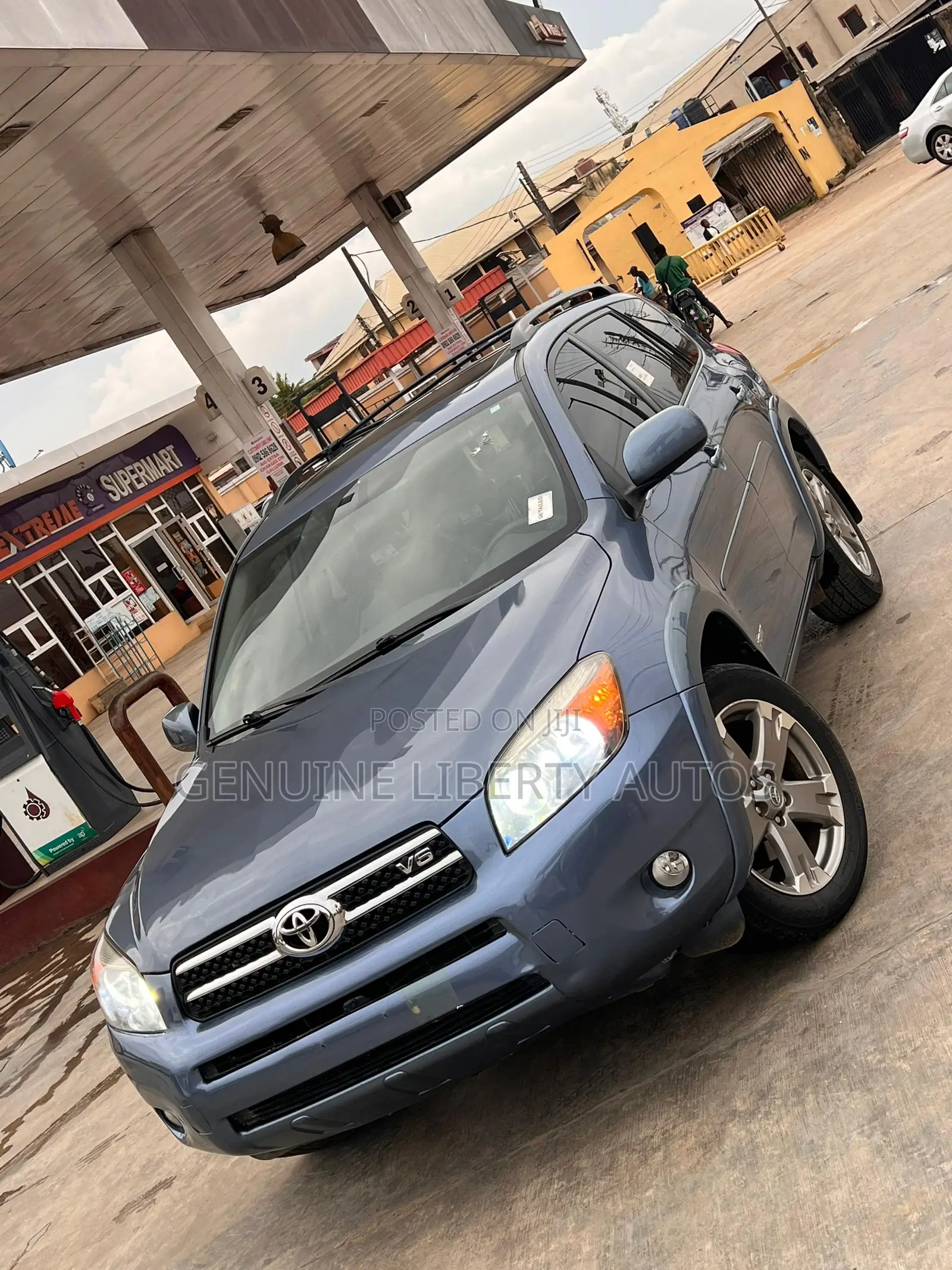 Toyota RAV4 2009 Blue