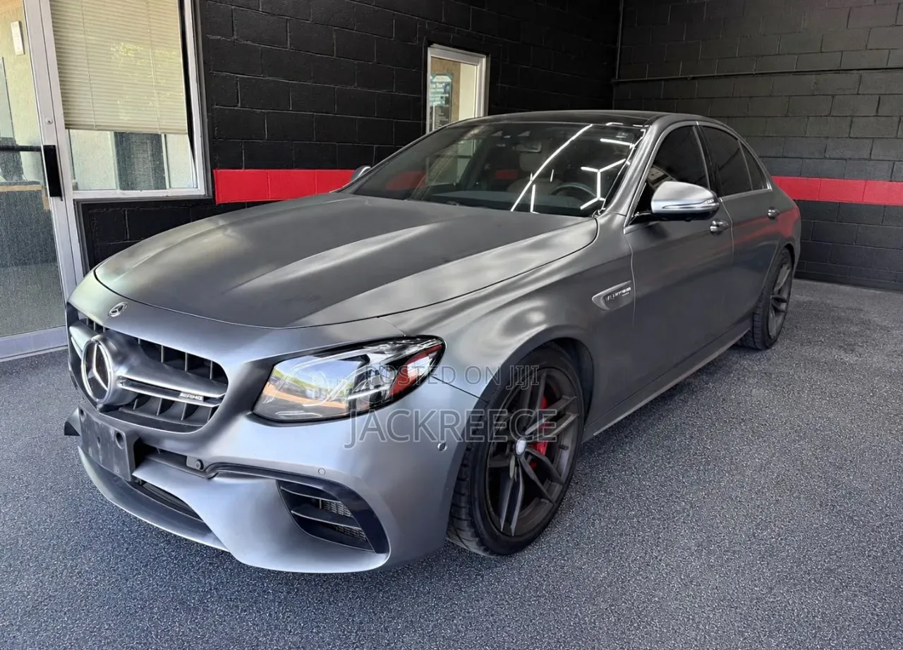 Mercedes-Benz GLC-Class 2025 Black
