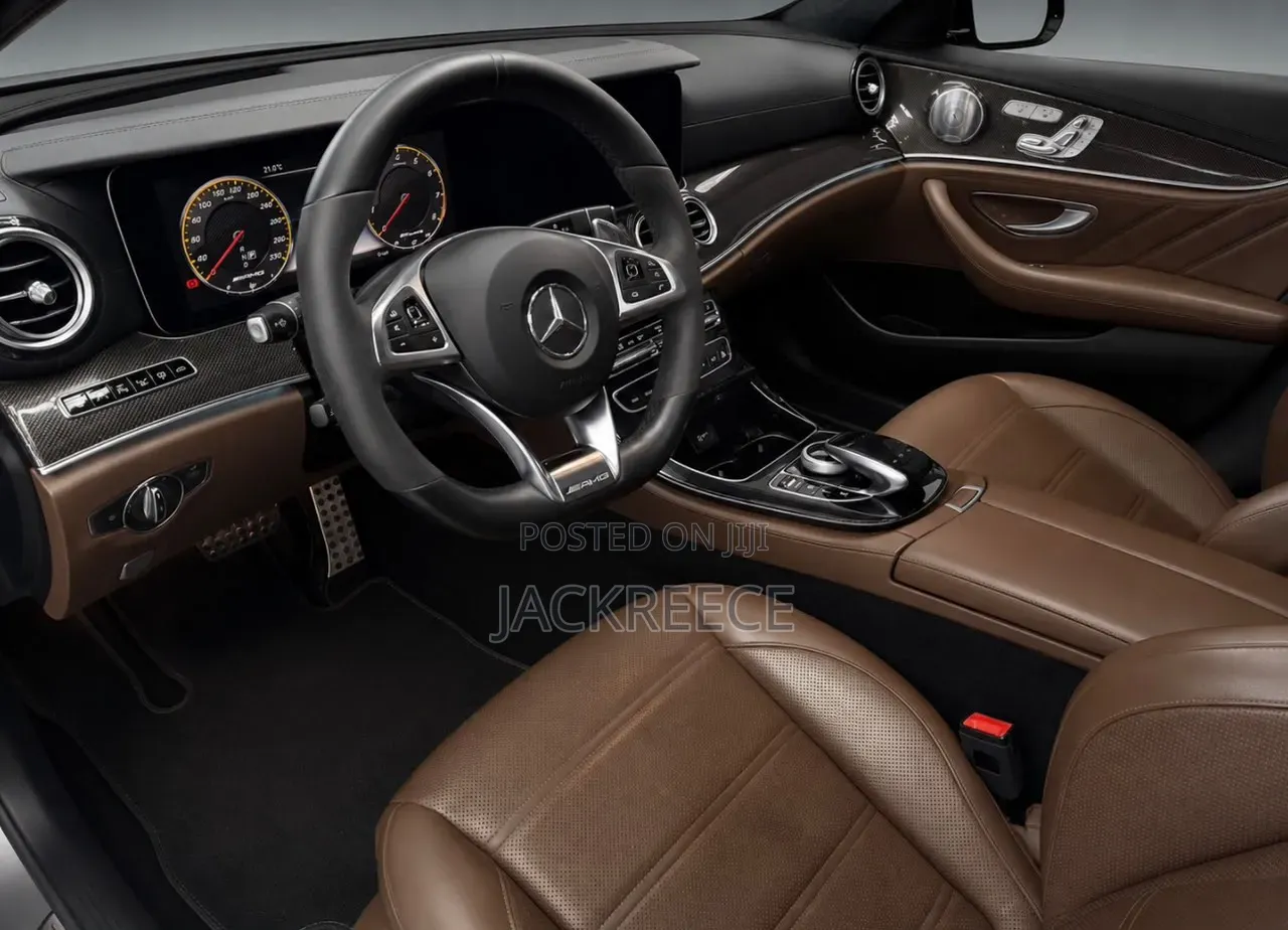 Mercedes-Benz GLC-Class 2025 Black