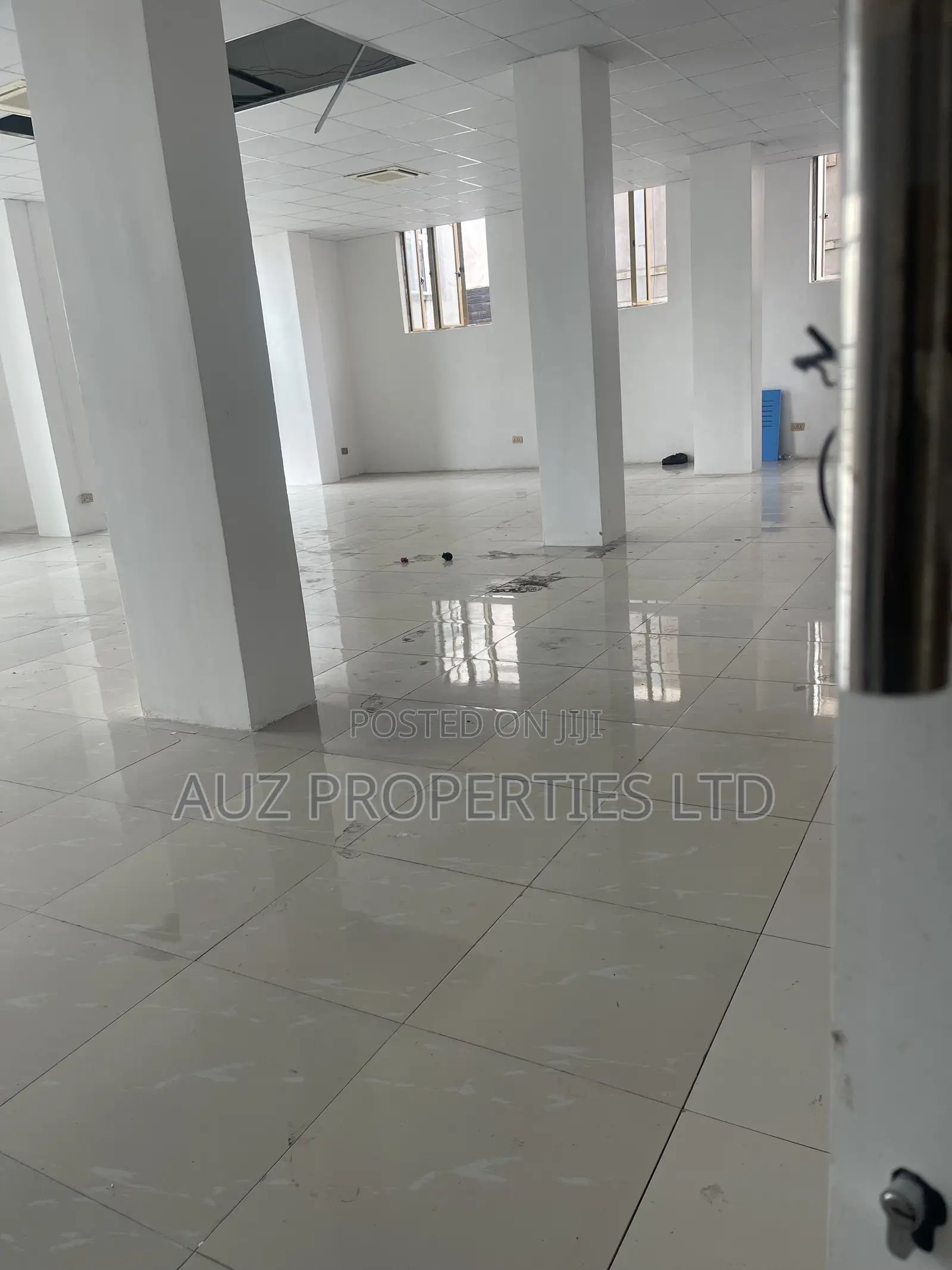 Shop Space for Rent