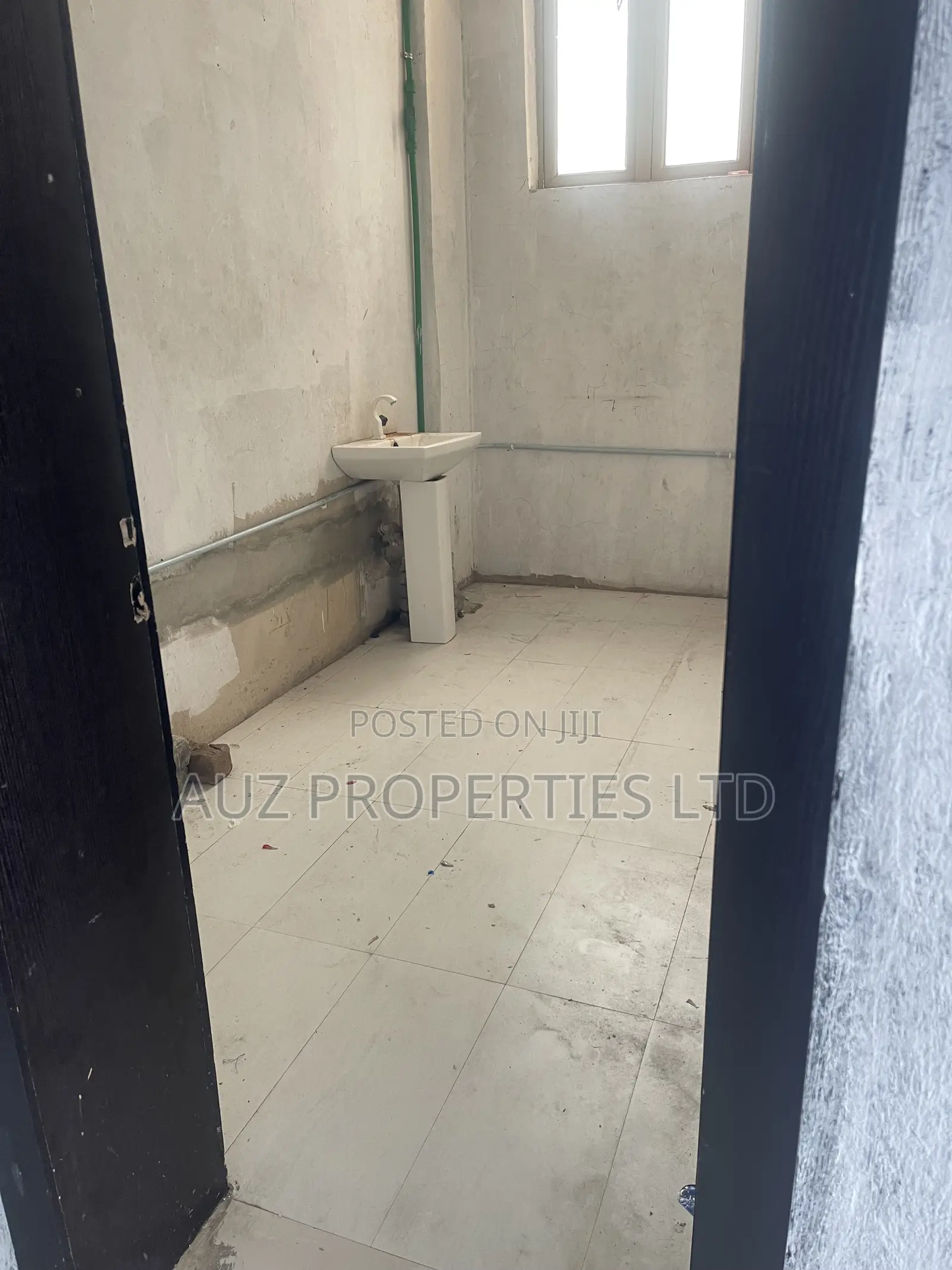 Shop Space for Rent