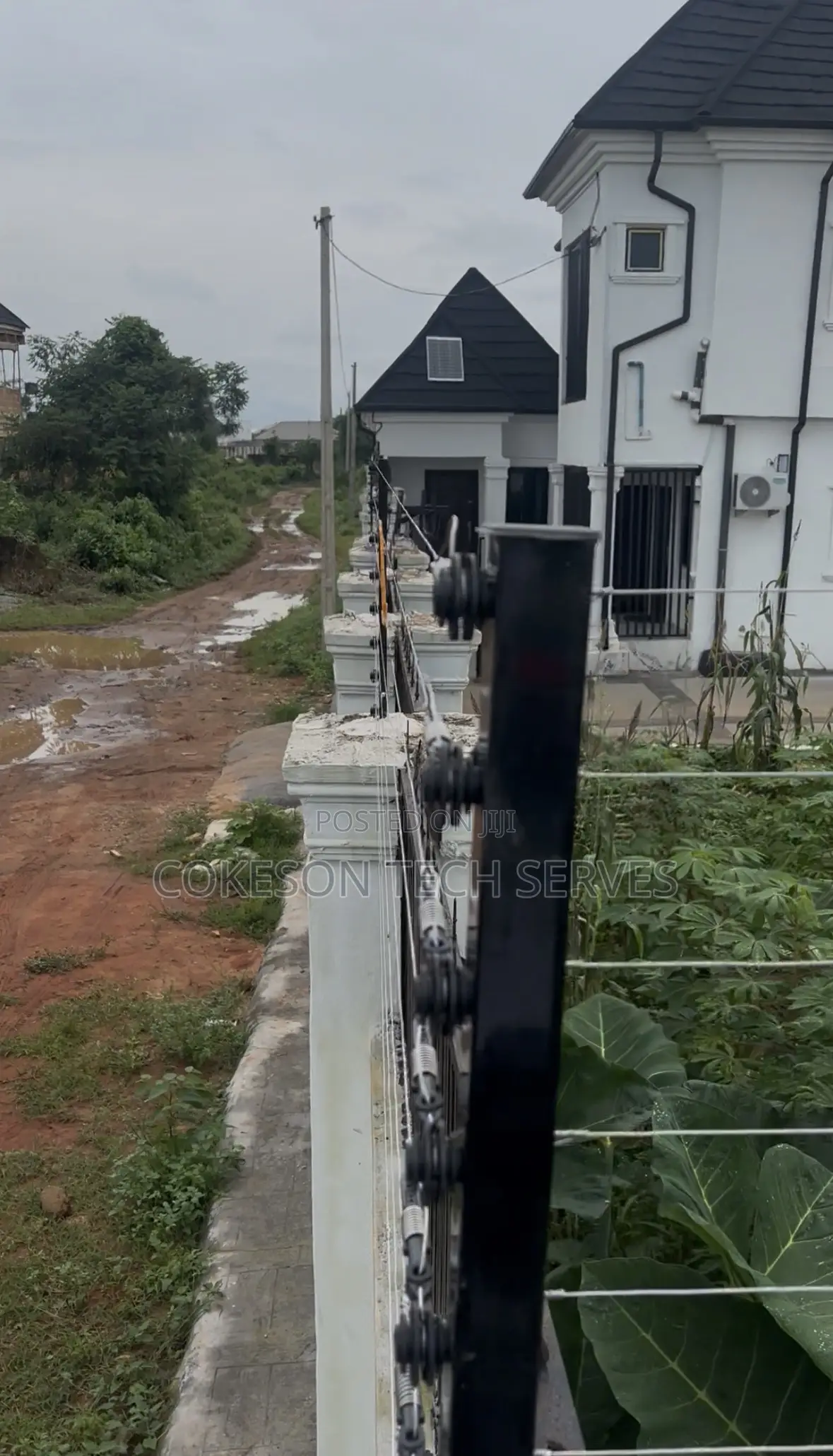 Electric Fence + Alarm System Protection For Your Home And Offices