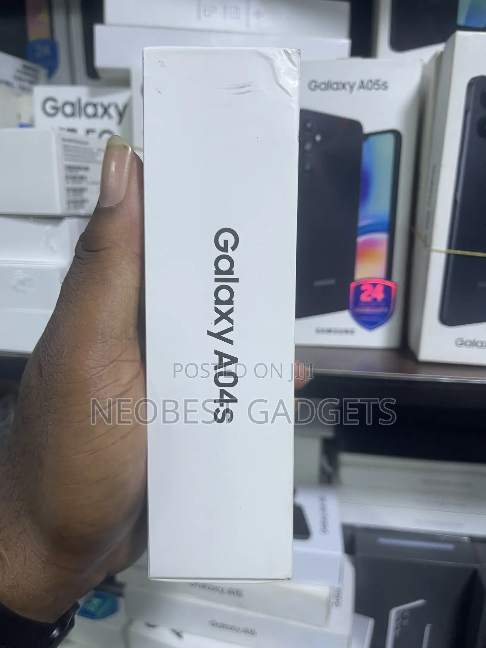 New Samsung Galaxy A04s 128 GB Black