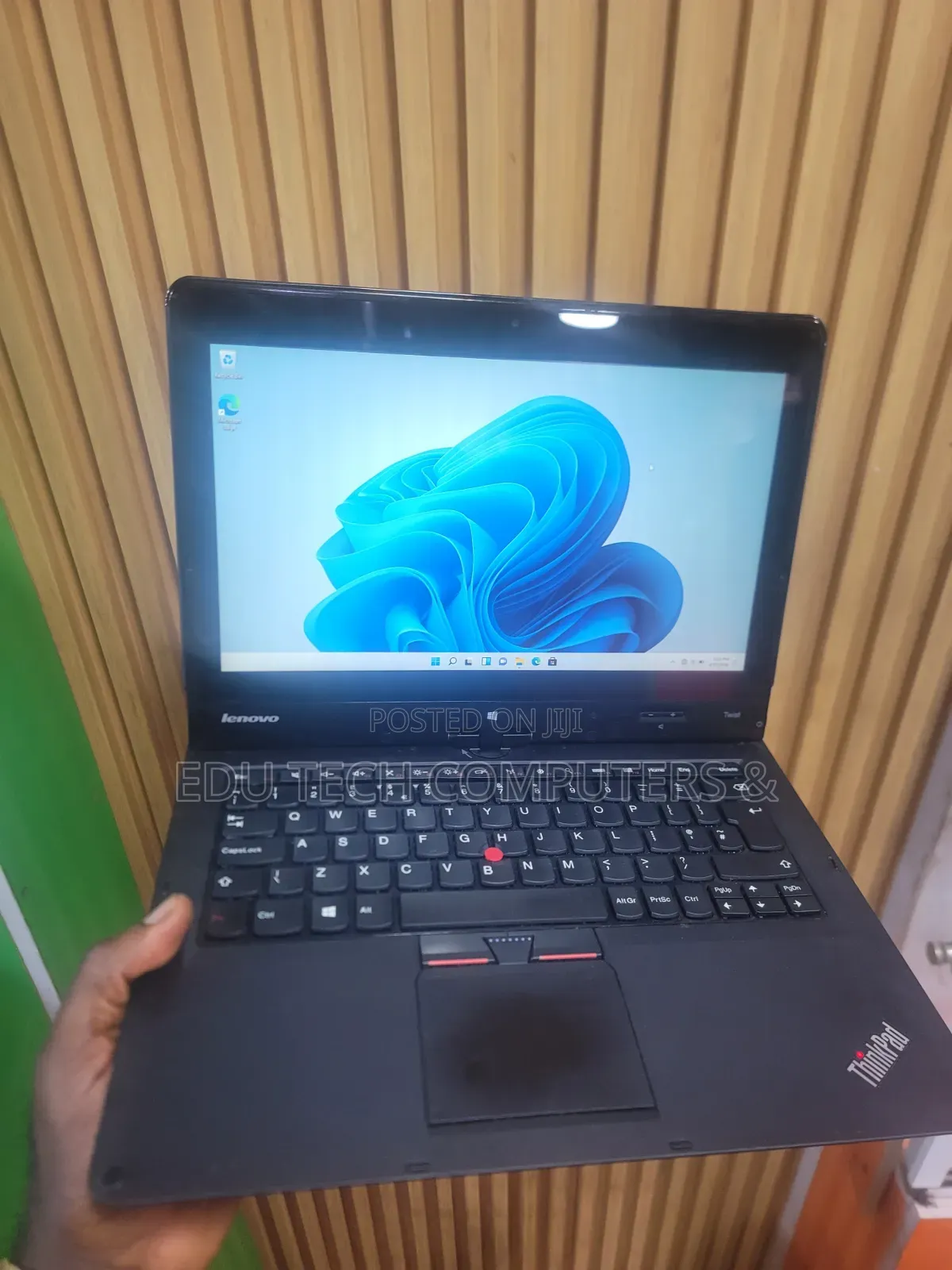 Laptop Lenovo 4GB SSD 128GB