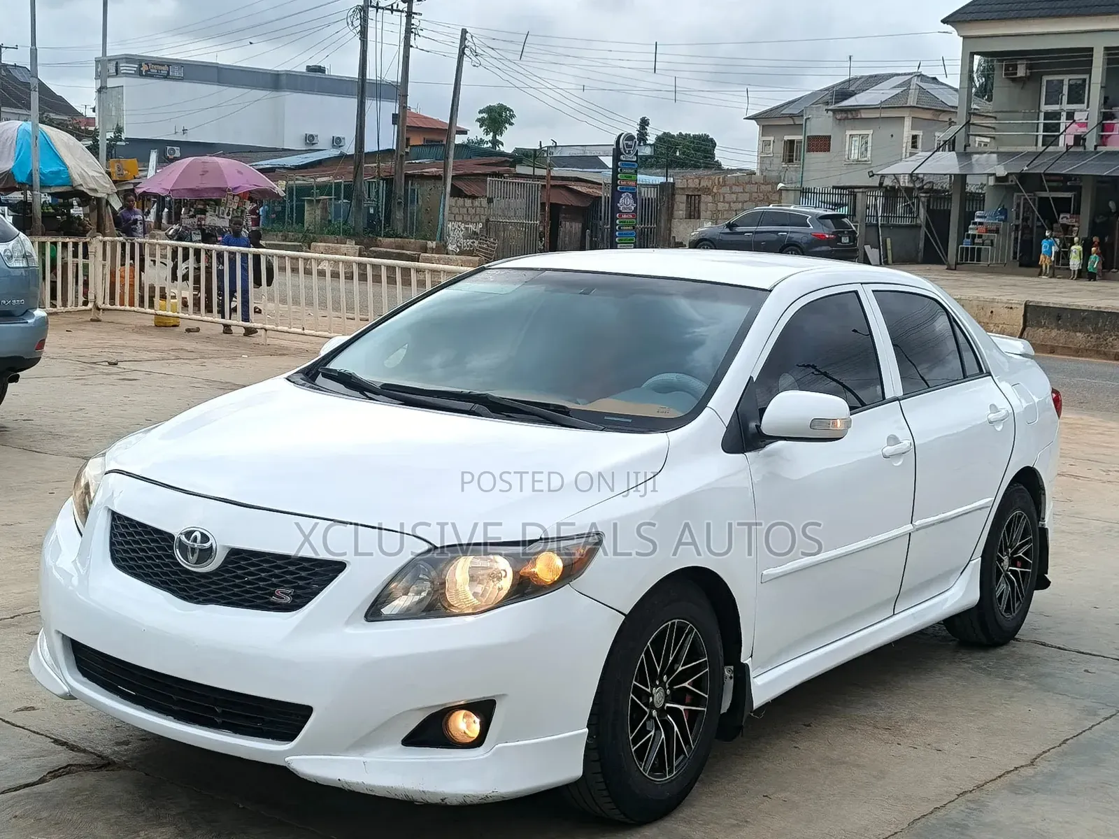 Toyota Corolla 2010 White