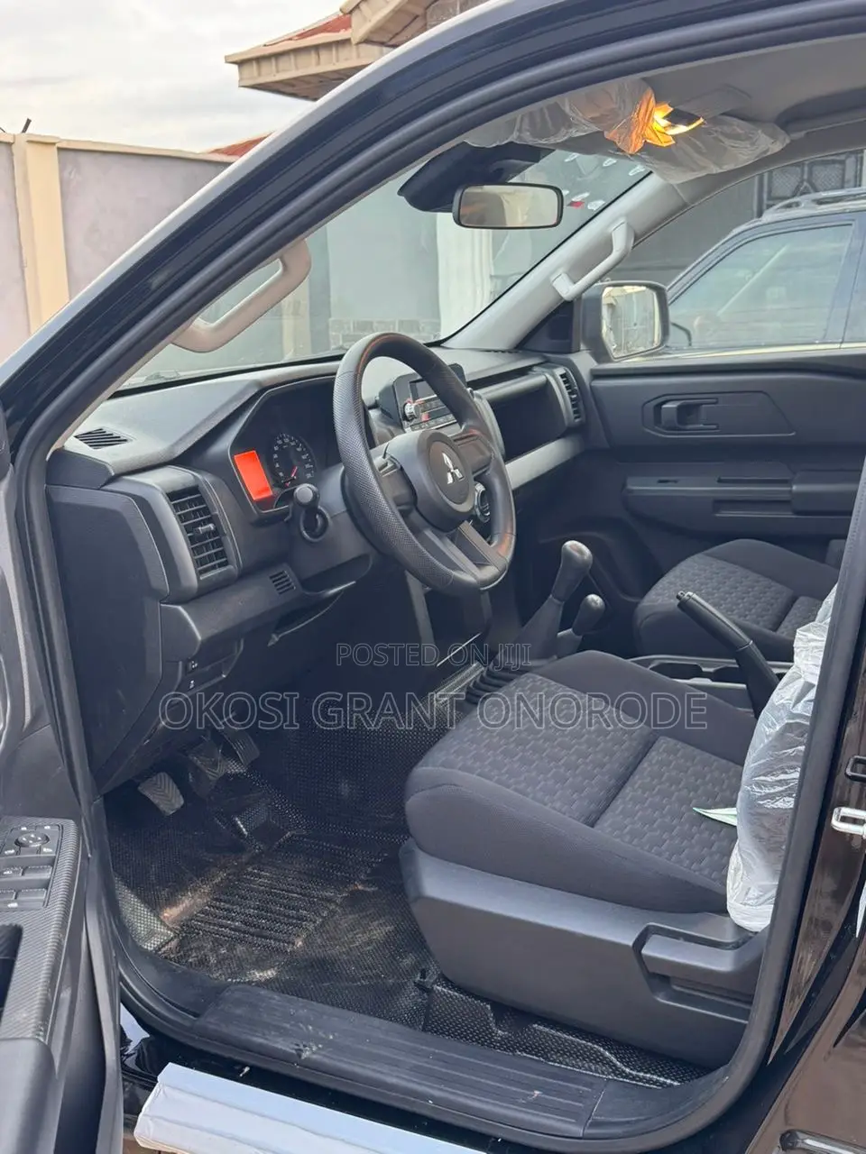 New Mitsubishi L200 2025 Black