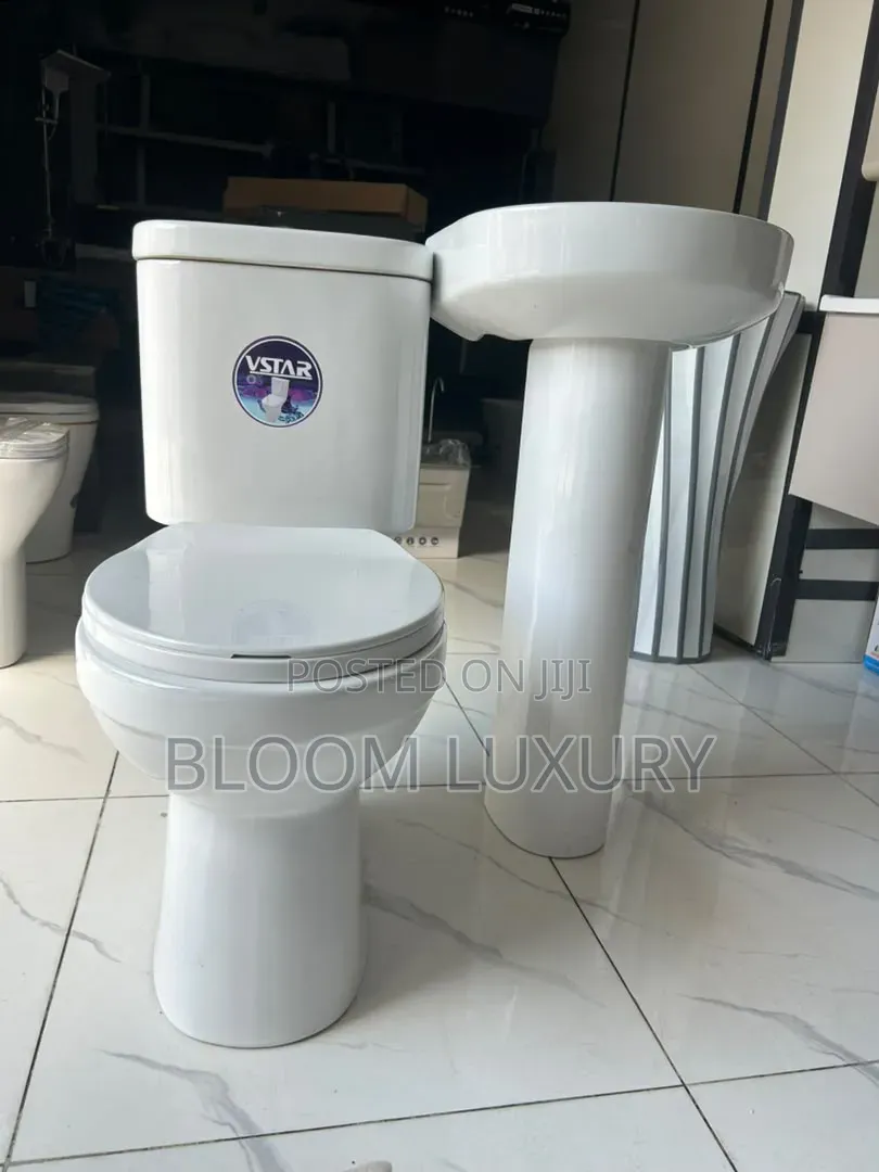 Vista Mini Water Closet 