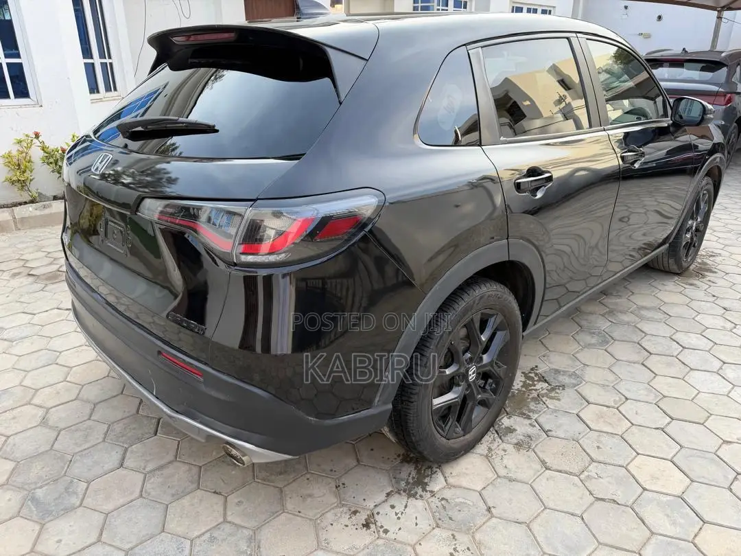Honda HR-V Sport AWD CVT 2023 Black
