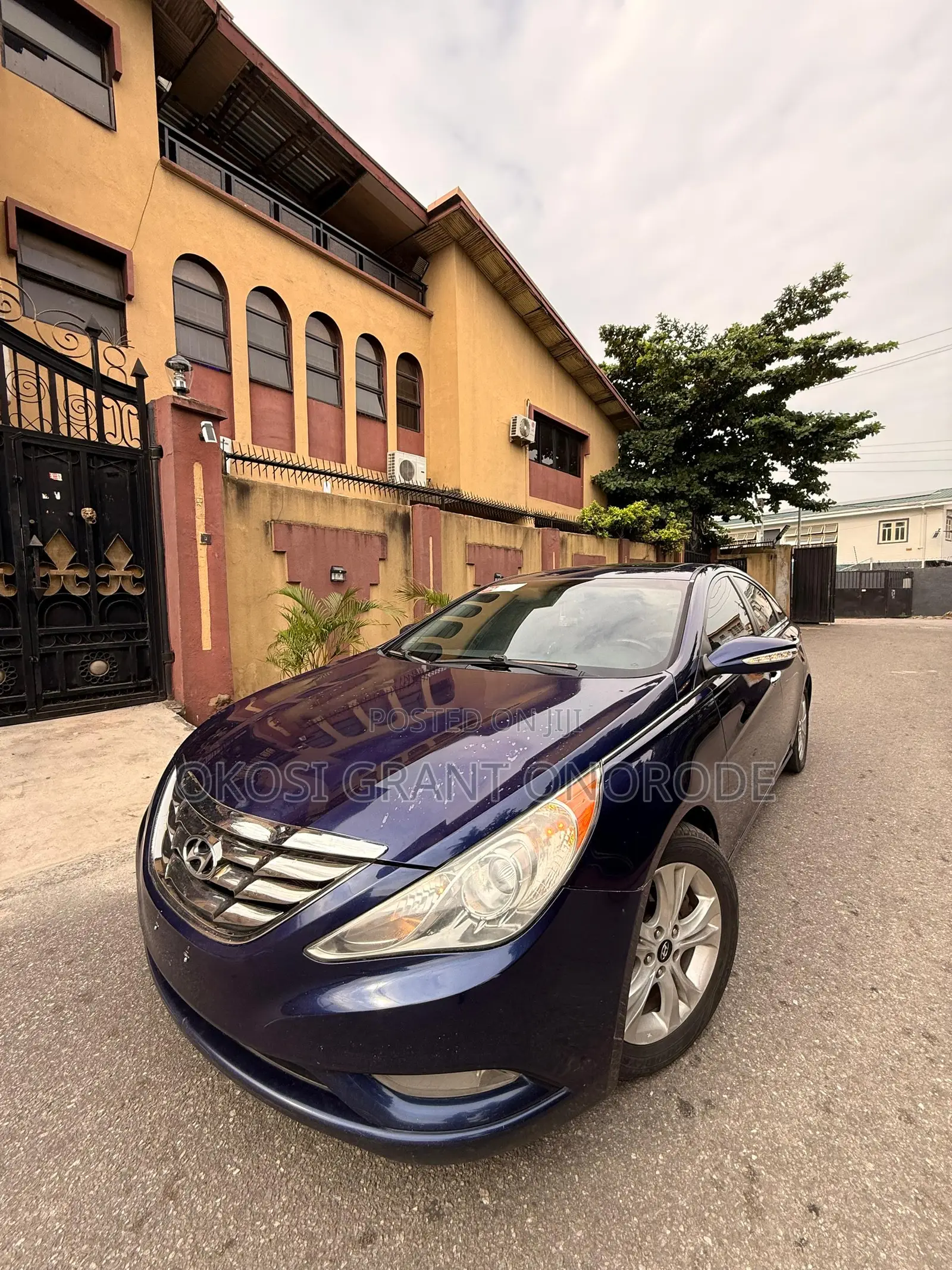 Hyundai Sonata SE Sedan FWD (2.4L 4cyl 6A) 2012 Blue