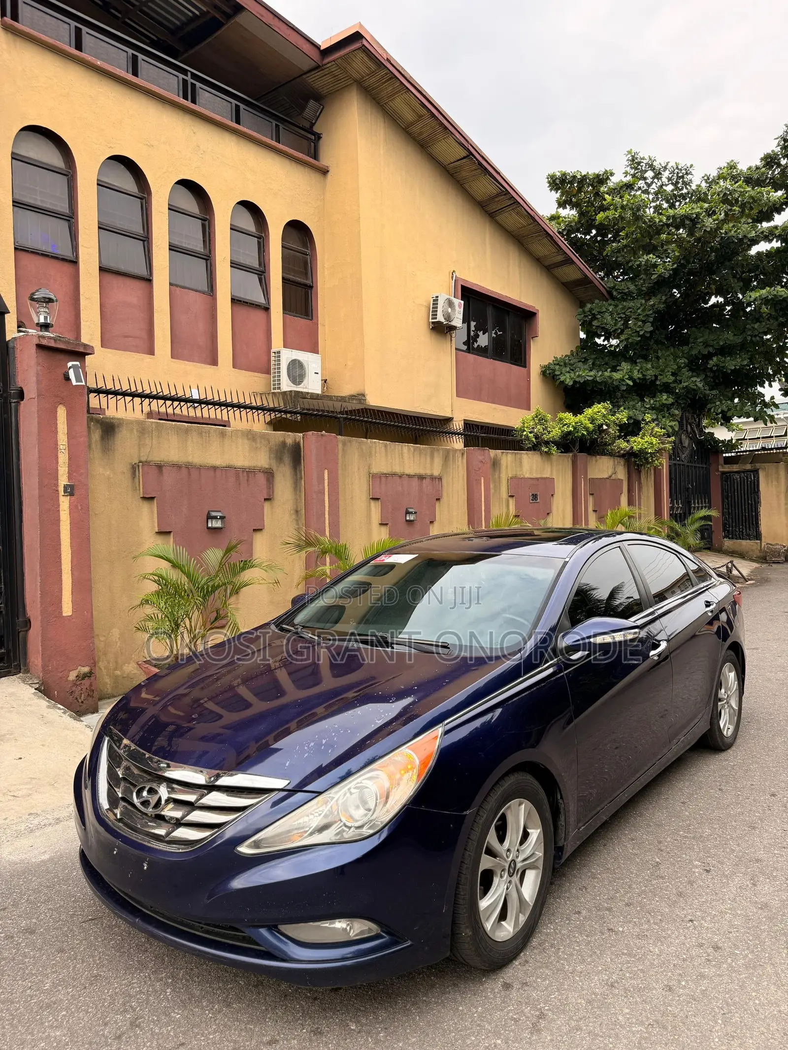 Hyundai Sonata SE Sedan FWD (2.4L 4cyl 6A) 2012 Blue
