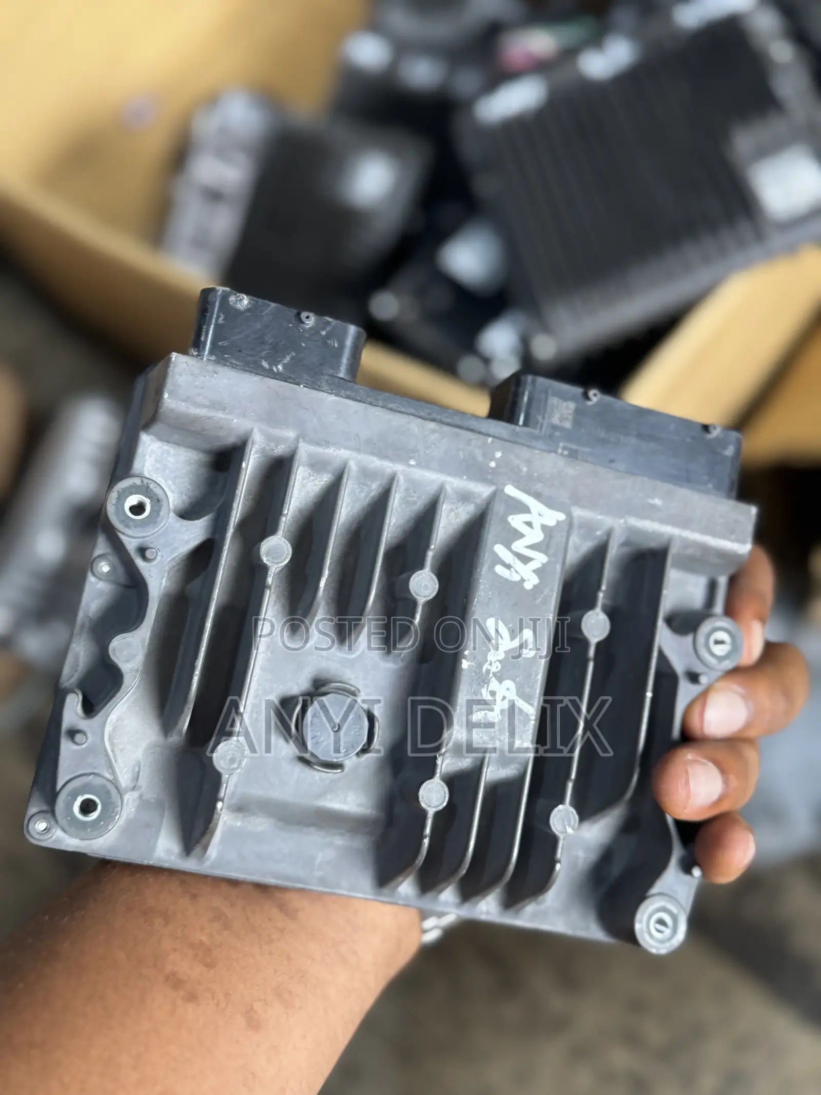 Ecu Toyota Venza 2021-2022 2.5l 4cylinder Hybrid at 89661-4d150