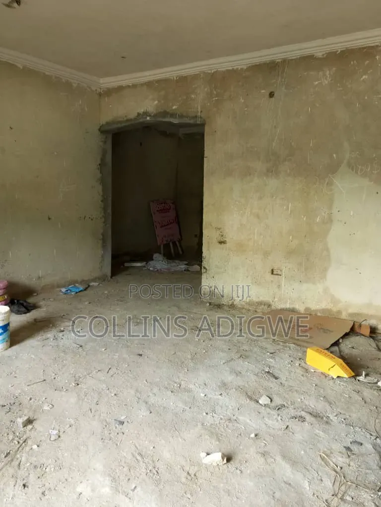 3bdrm Block of Flats in Sangotedo, VGC / Ajah for sale