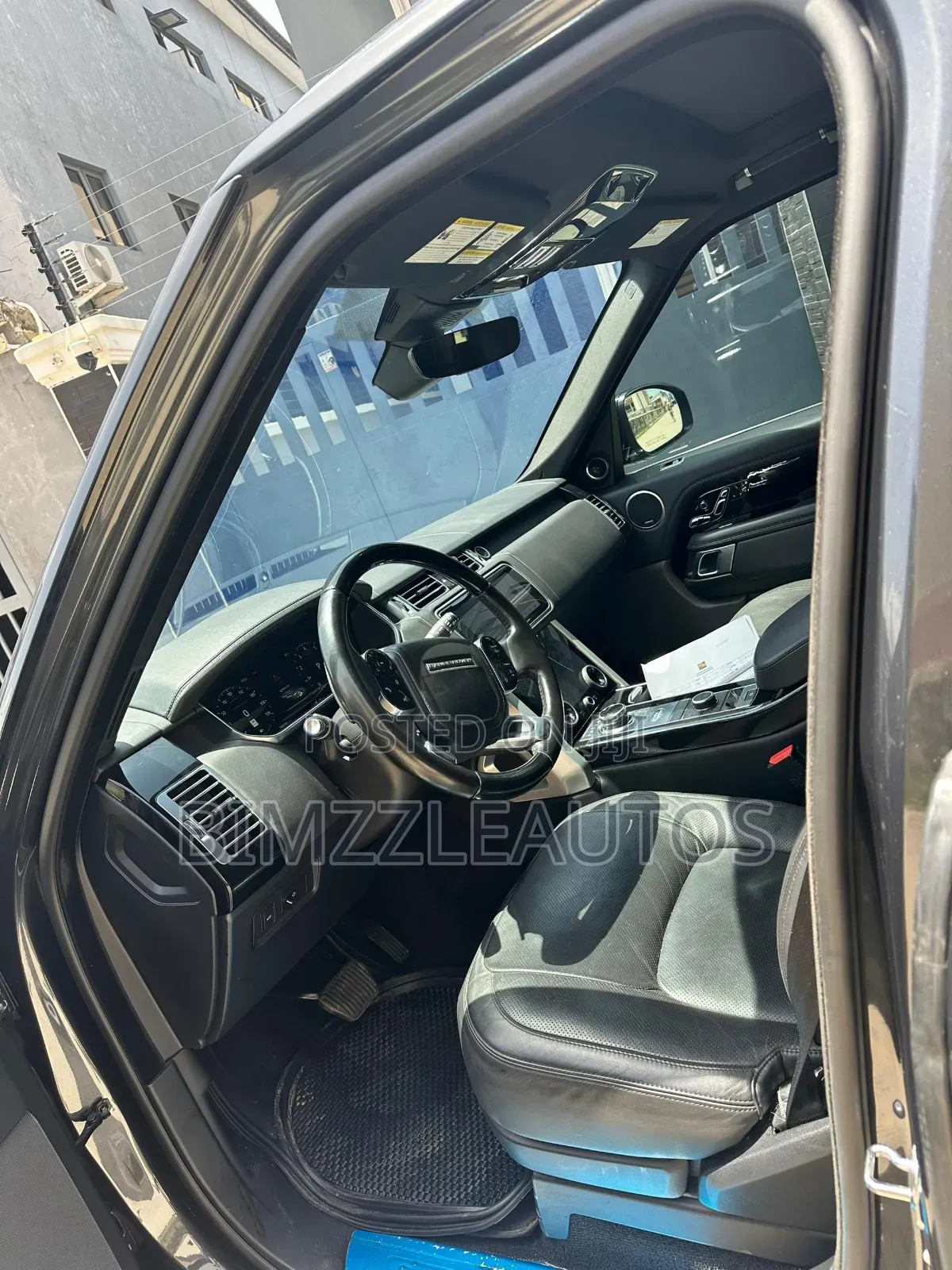 Land Rover Range Rover Vogue 2018 Black