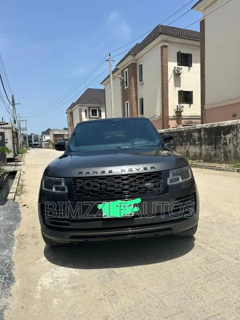 Land Rover Range Rover Vogue 2018 Black