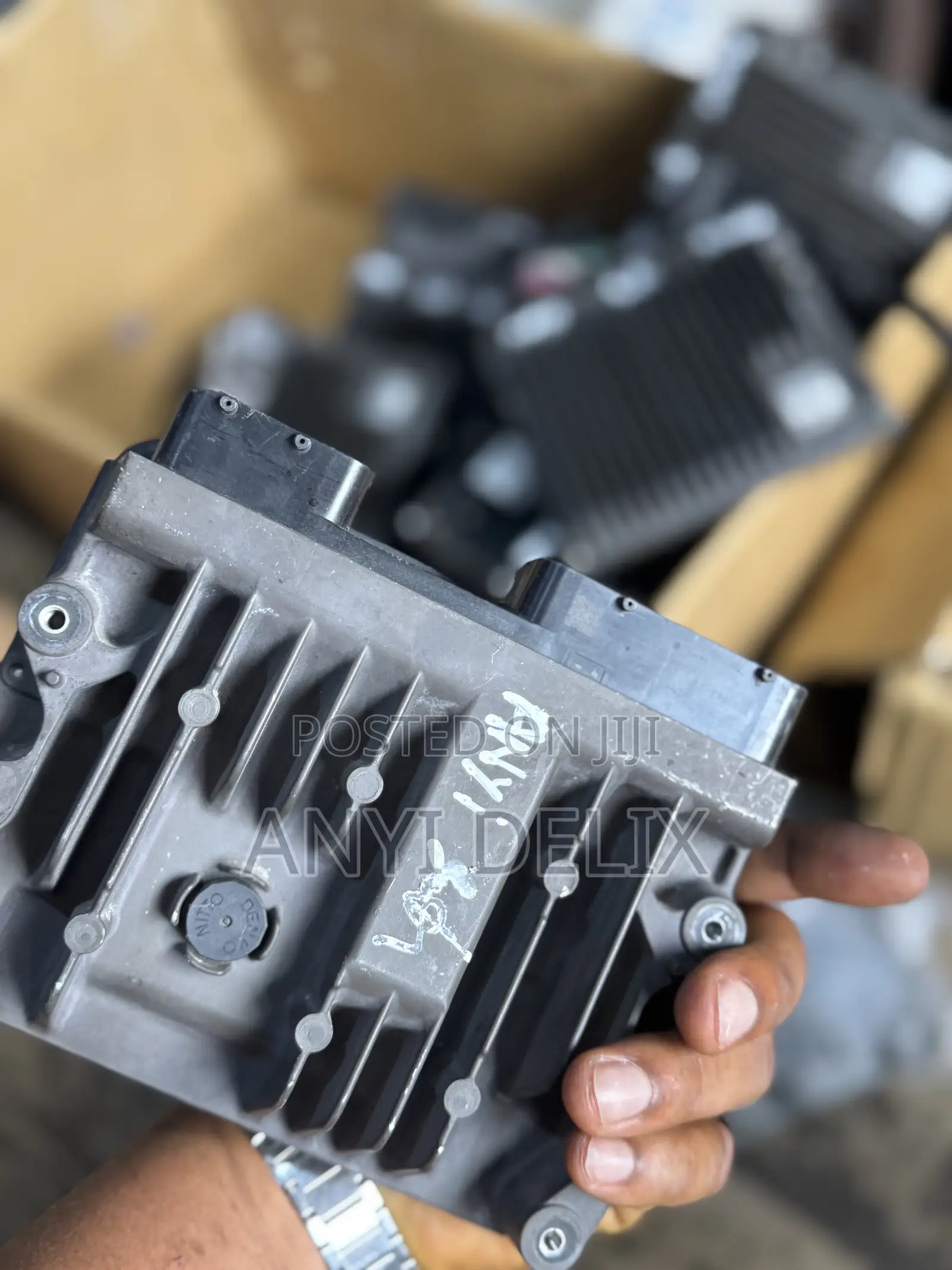 Ecu Brain Box Toyota Corolla Cross 2022-2023 2.0l 4cyl at 89661-0a301