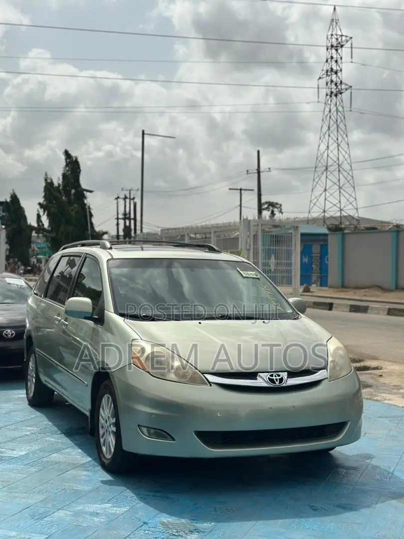 Toyota Sienna XLE Limited 2007 Green
