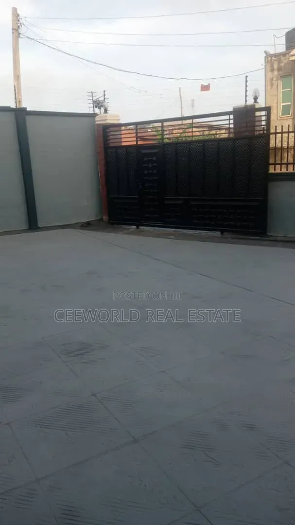 2bdrm Apartment in Main Akala Express for rent