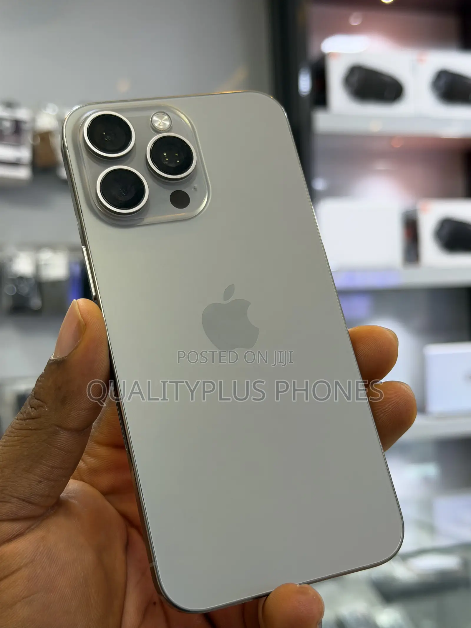 Apple iPhone 15 Pro Max 256 GB Silver