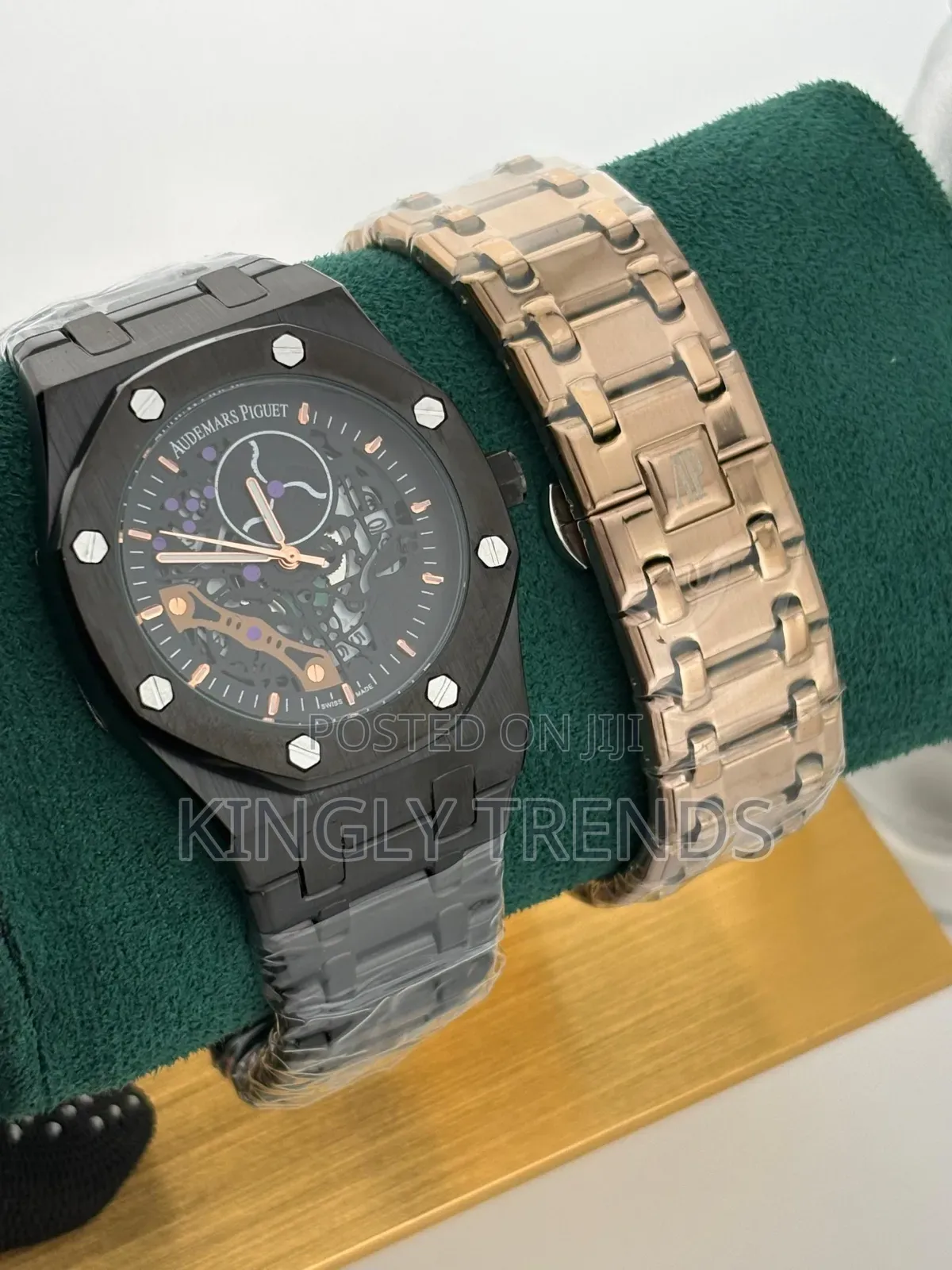 Ap Quality Chain Wristwatch
