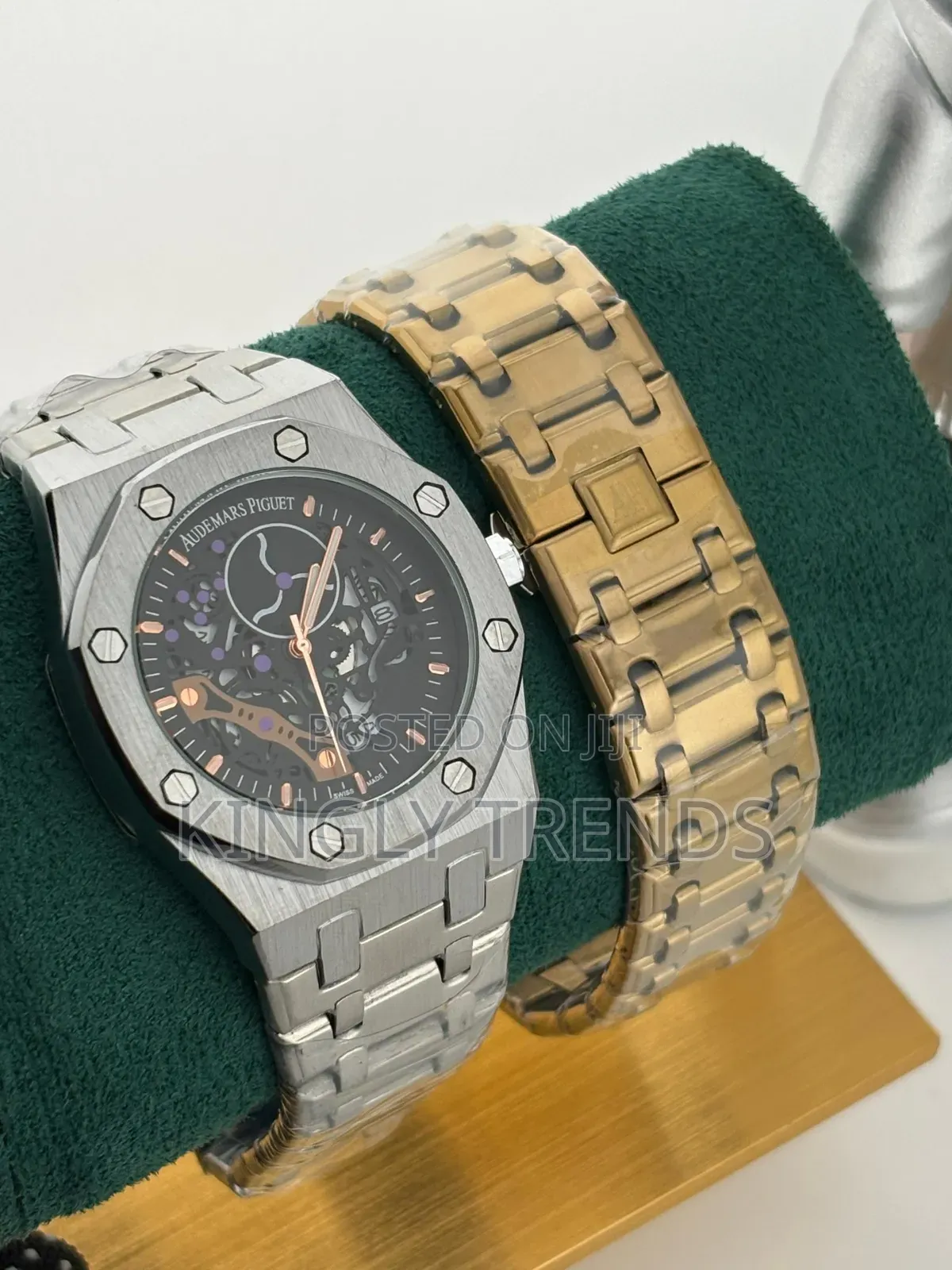 Ap Quality Chain Wristwatch