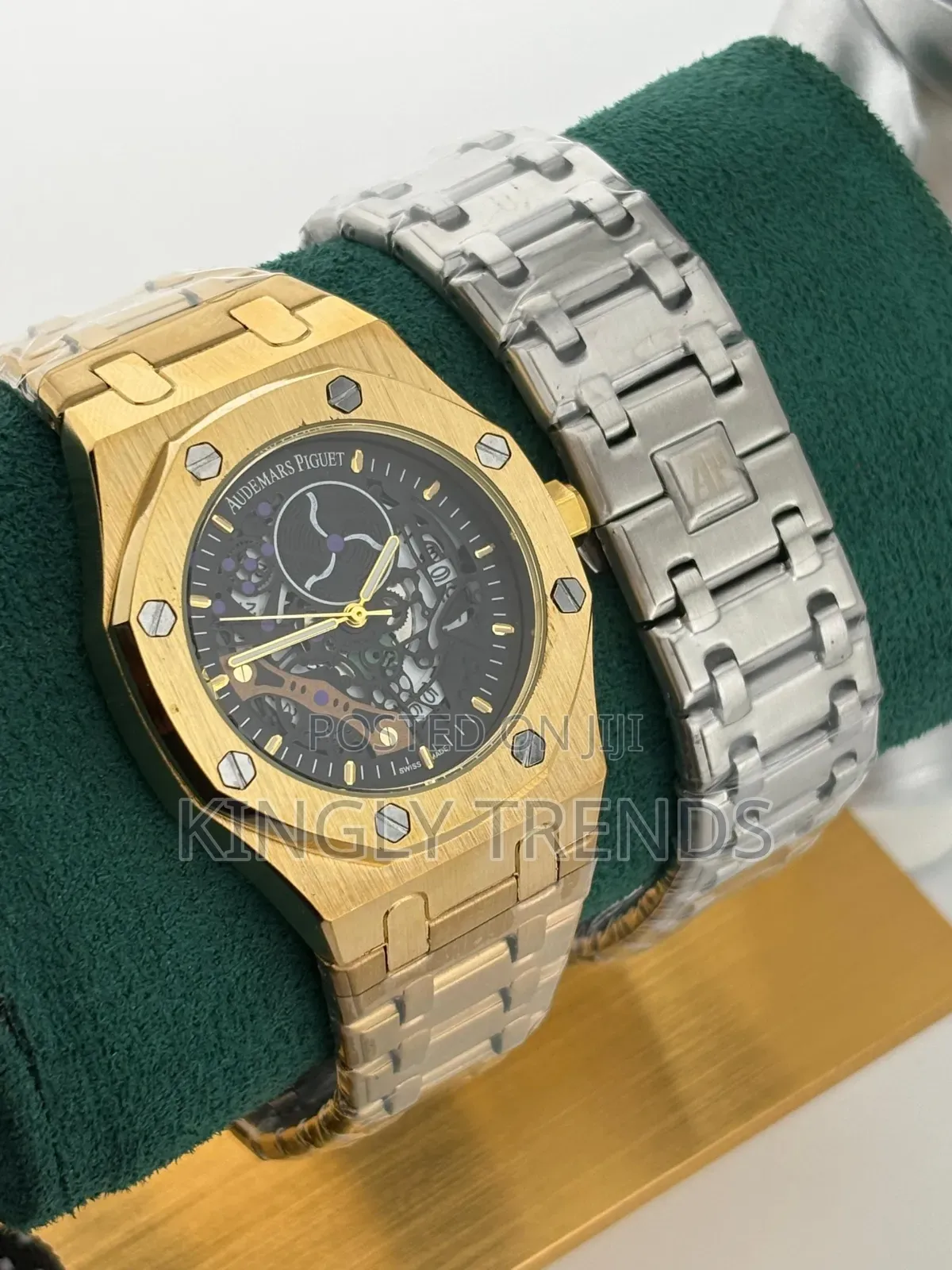 Ap Quality Chain Wristwatch