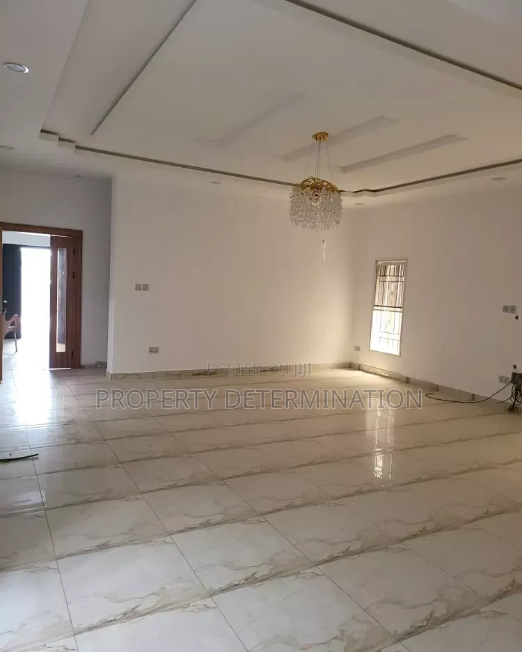 Furnished 5bdrm Duplex in Isheri North for sale
