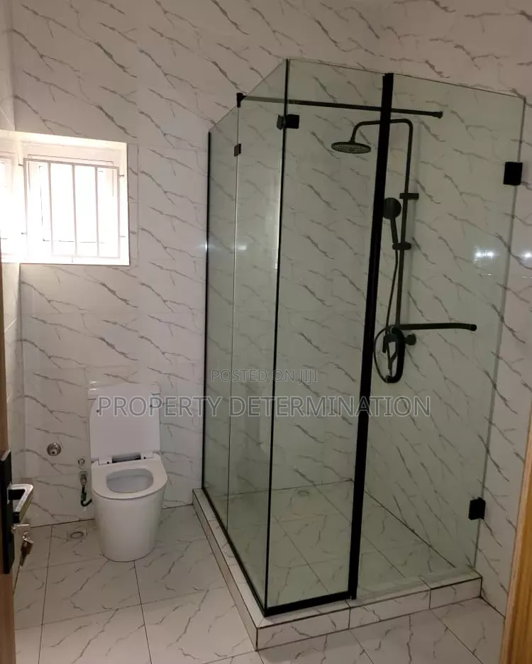Furnished 5bdrm Duplex in Isheri North for sale