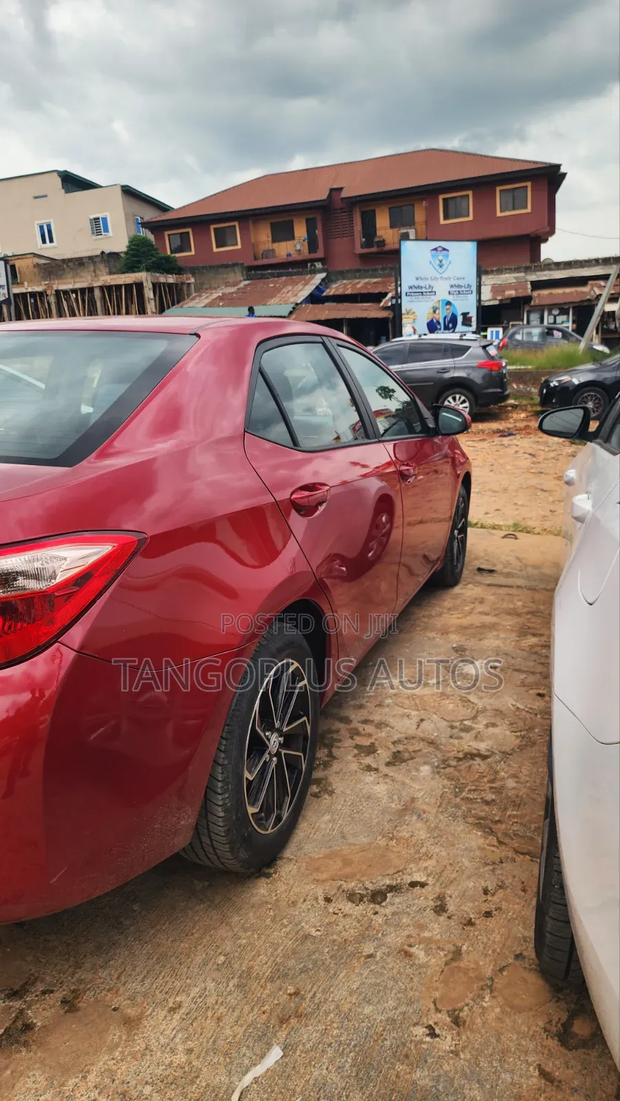 Toyota Corolla 2017 Red