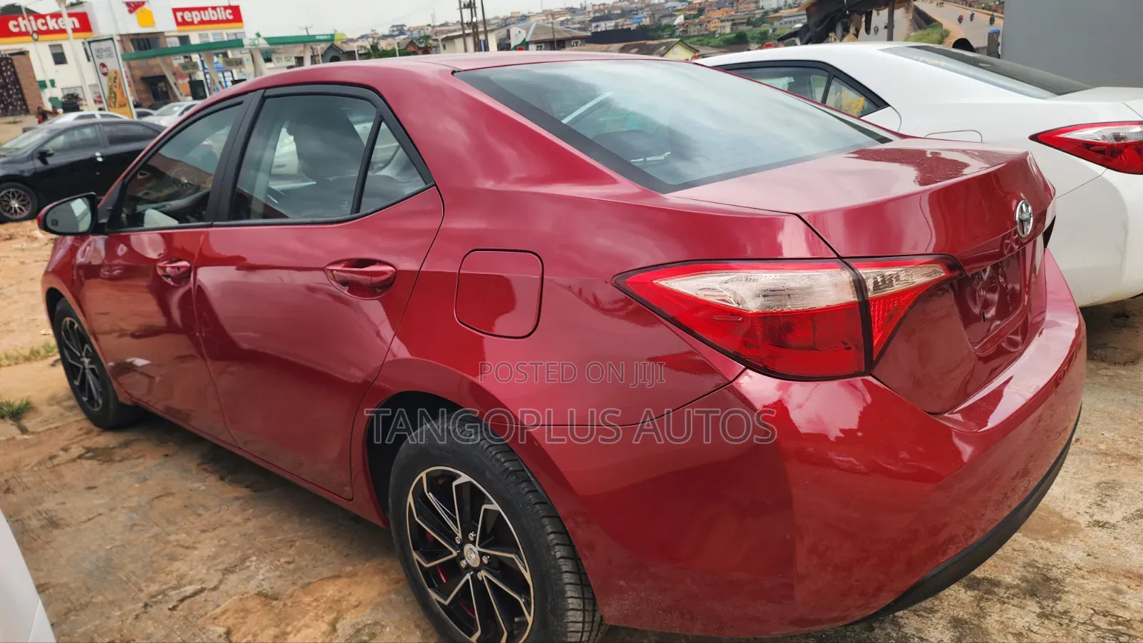 Toyota Corolla 2017 Red
