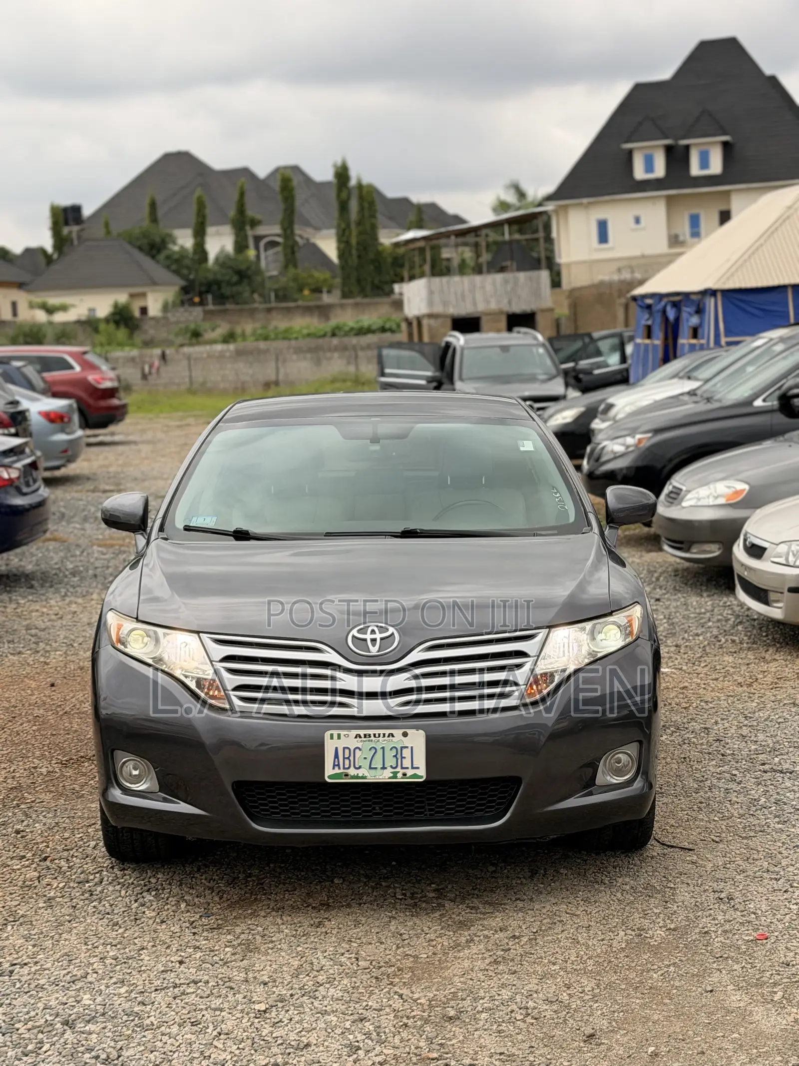 Toyota Venza V6 AWD 2010 Gray