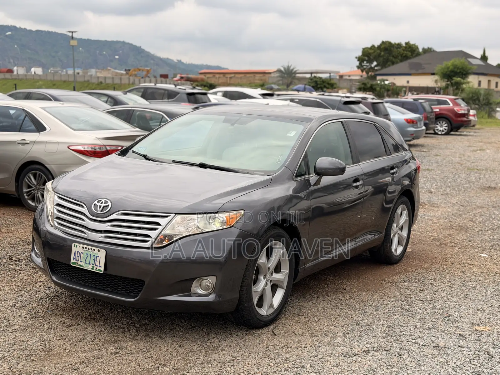 Toyota Venza V6 AWD 2010 Gray