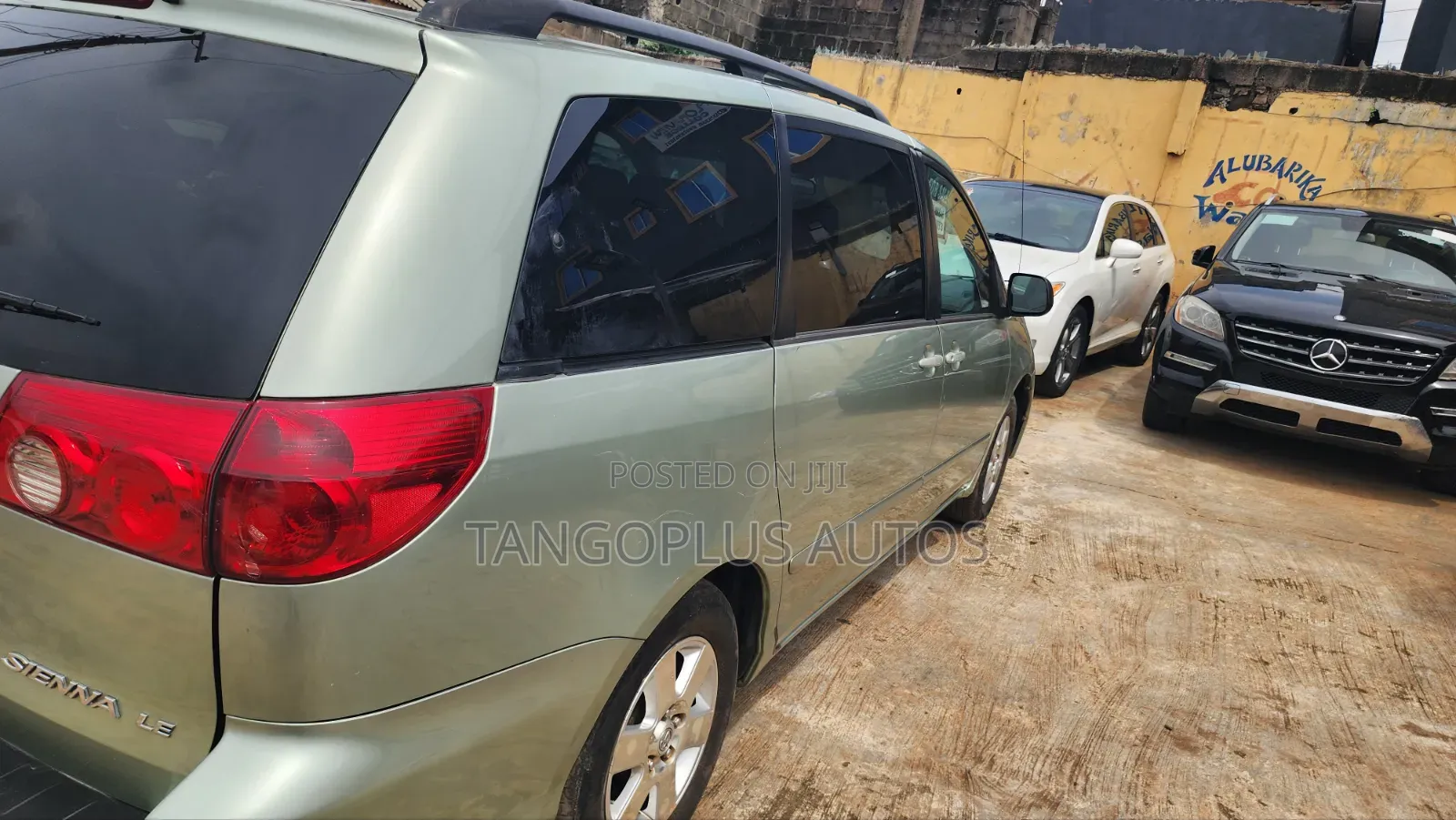 Toyota Sienna 2007 Green