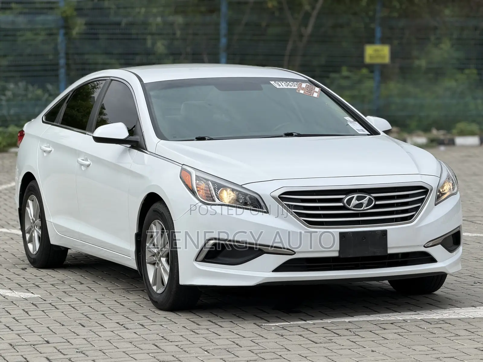 Hyundai Sonata Sport Sedan FWD (2.4L 4cyl 6A) 2017 White