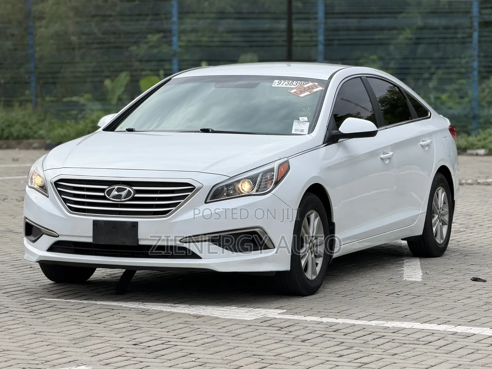 Hyundai Sonata Sport Sedan FWD (2.4L 4cyl 6A) 2017 White