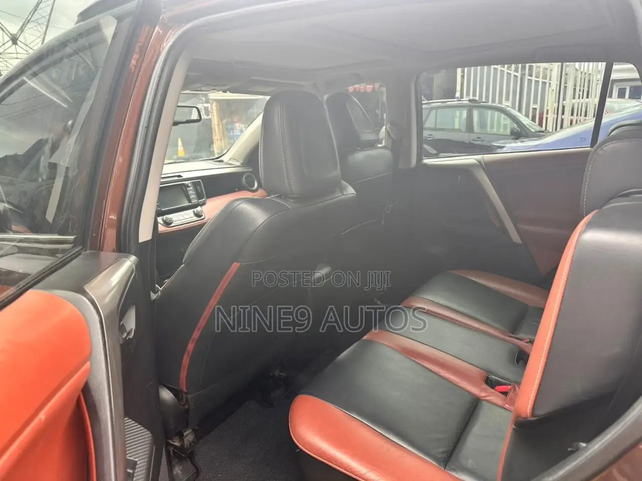 Toyota RAV4 Limited 4dr SUV AWD (2.5L 4cyl 6A) 2015 Brown