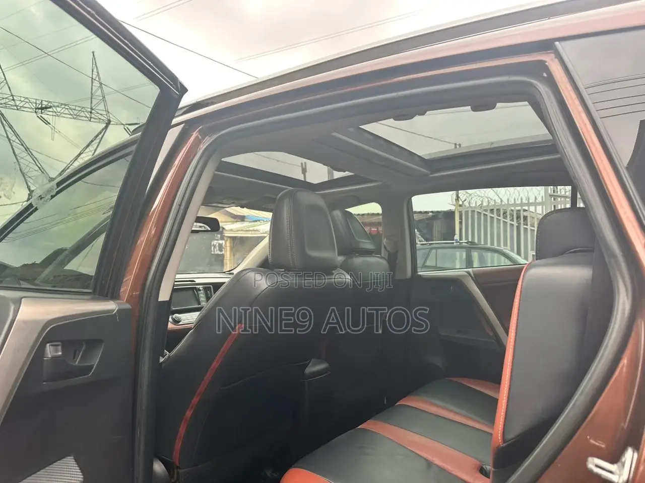 Toyota RAV4 Limited 4dr SUV AWD (2.5L 4cyl 6A) 2015 Brown