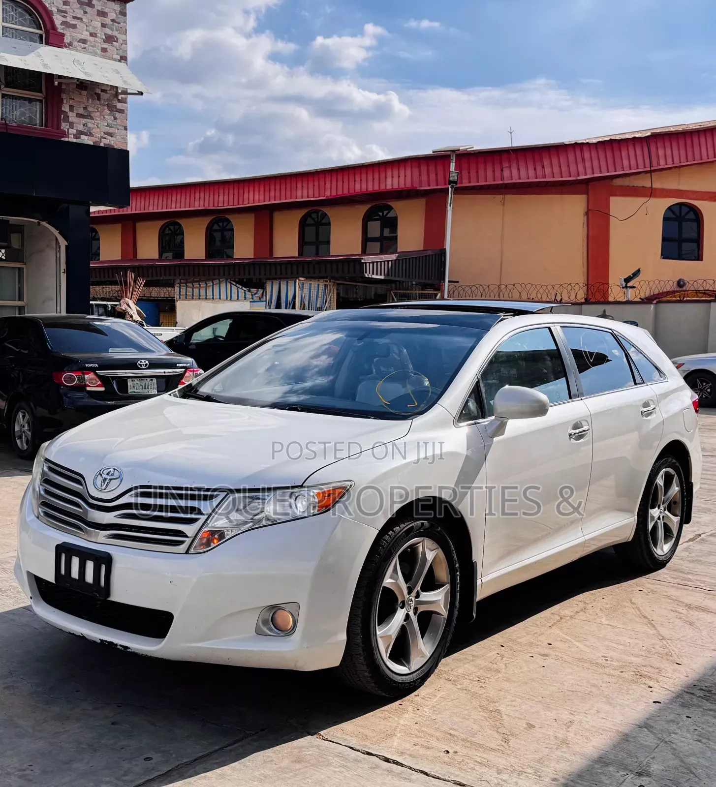 Toyota Venza 2011 White