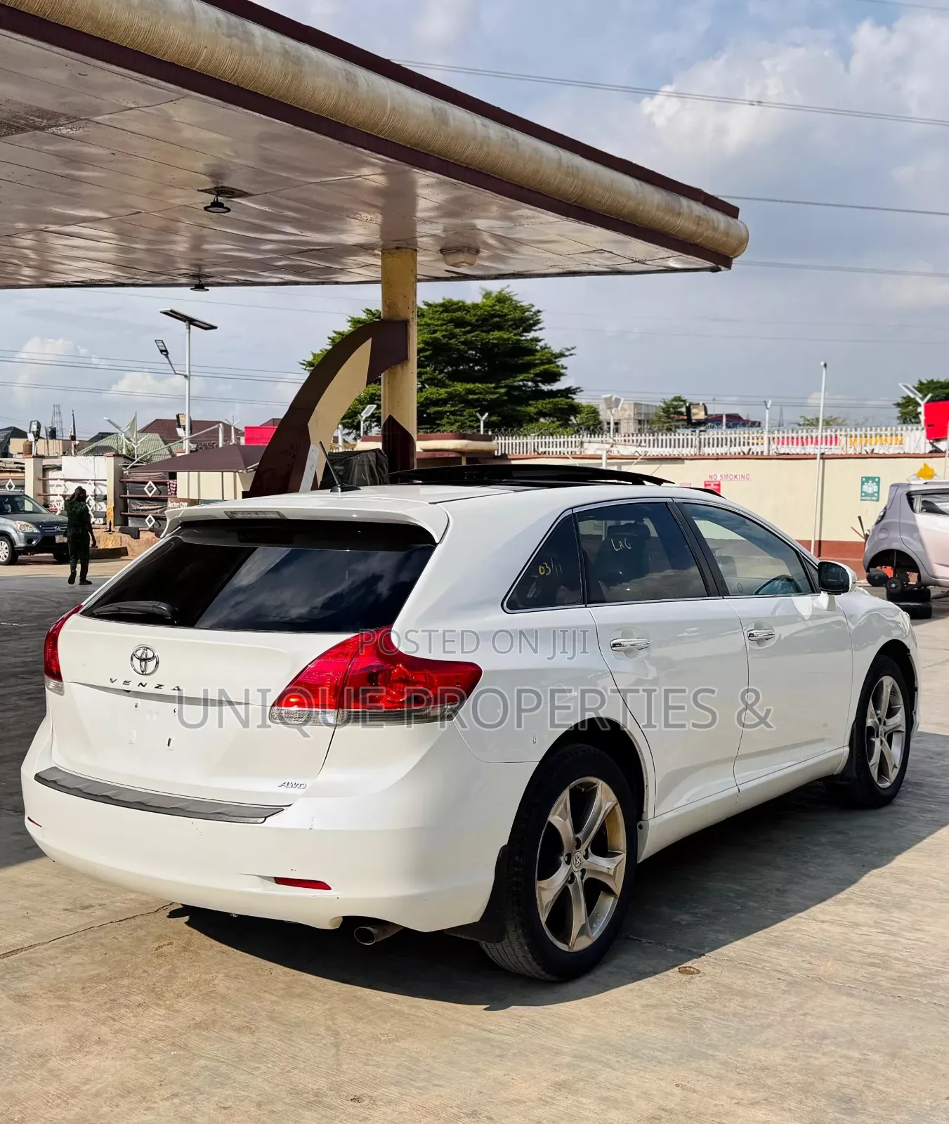 Toyota Venza 2011 White
