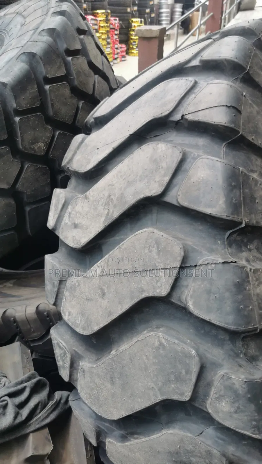 Brand New 23.5-25 Boto Radial