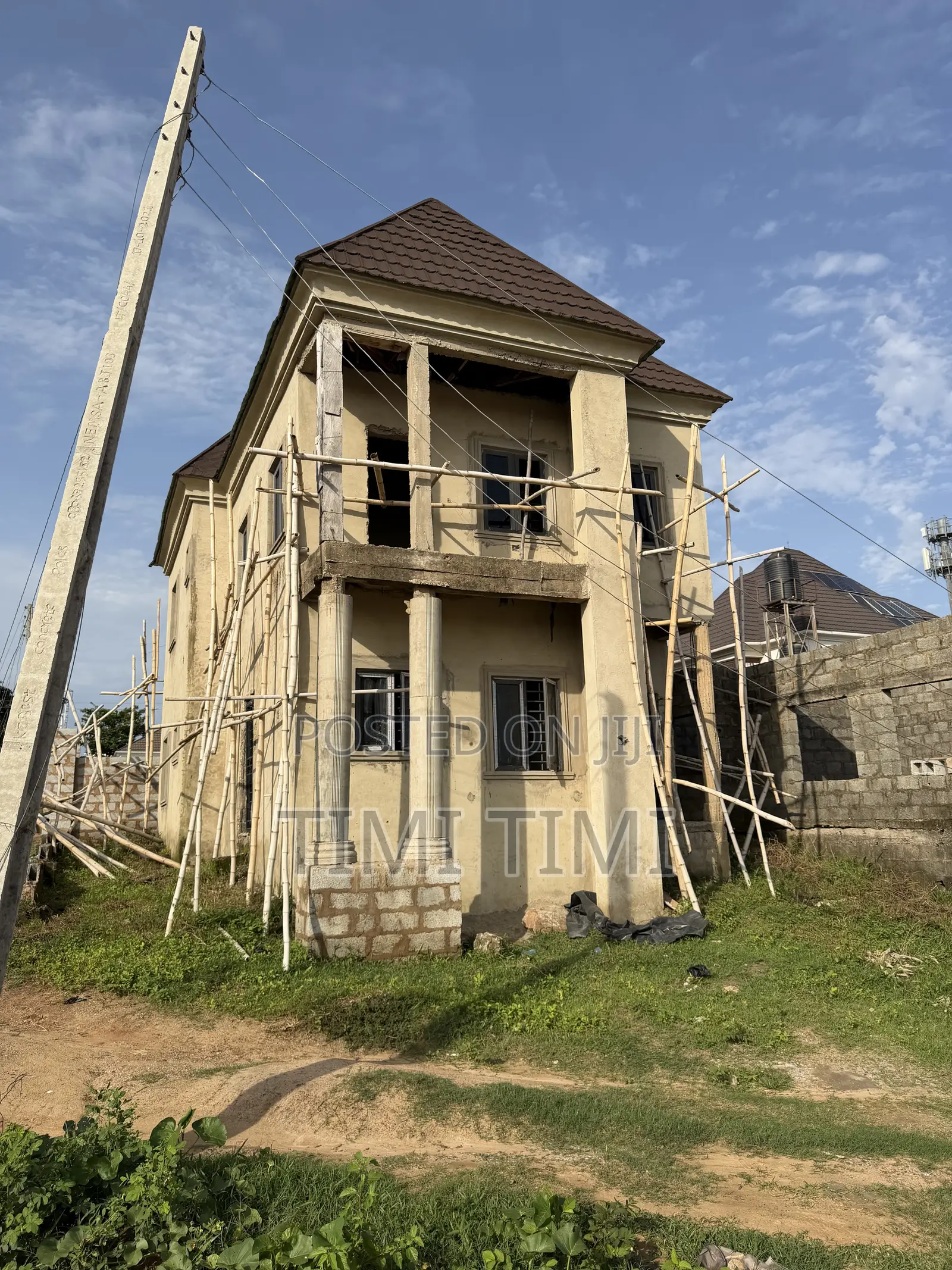4bdrm Duplex in God’S Own, Lugbe District for sale