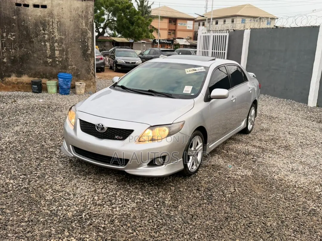 Toyota Corolla S 4dr Sedan (1.8L 4cyl 4A) 2010 Silver